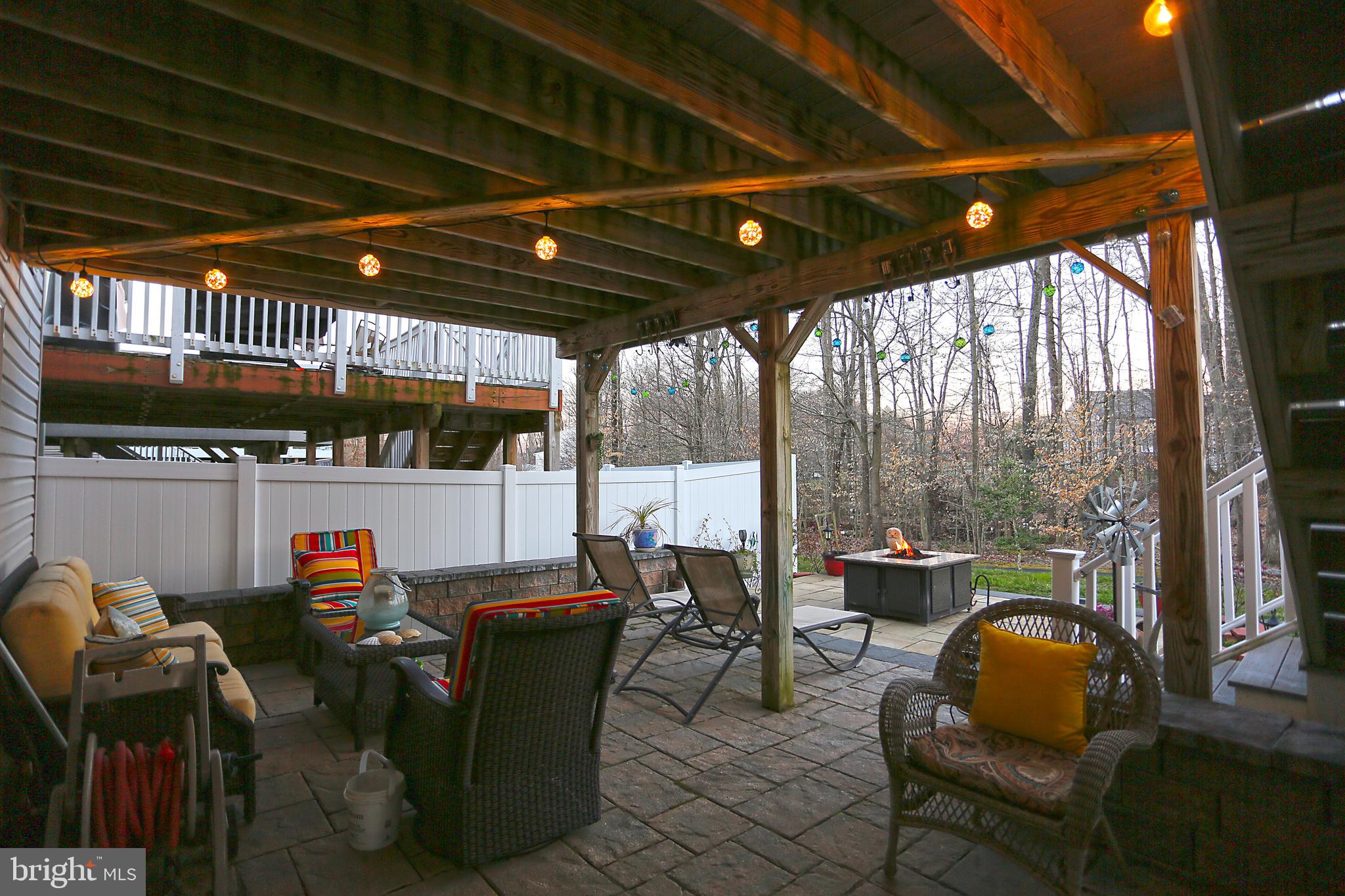 HOLLYWOODS POINT - Residential