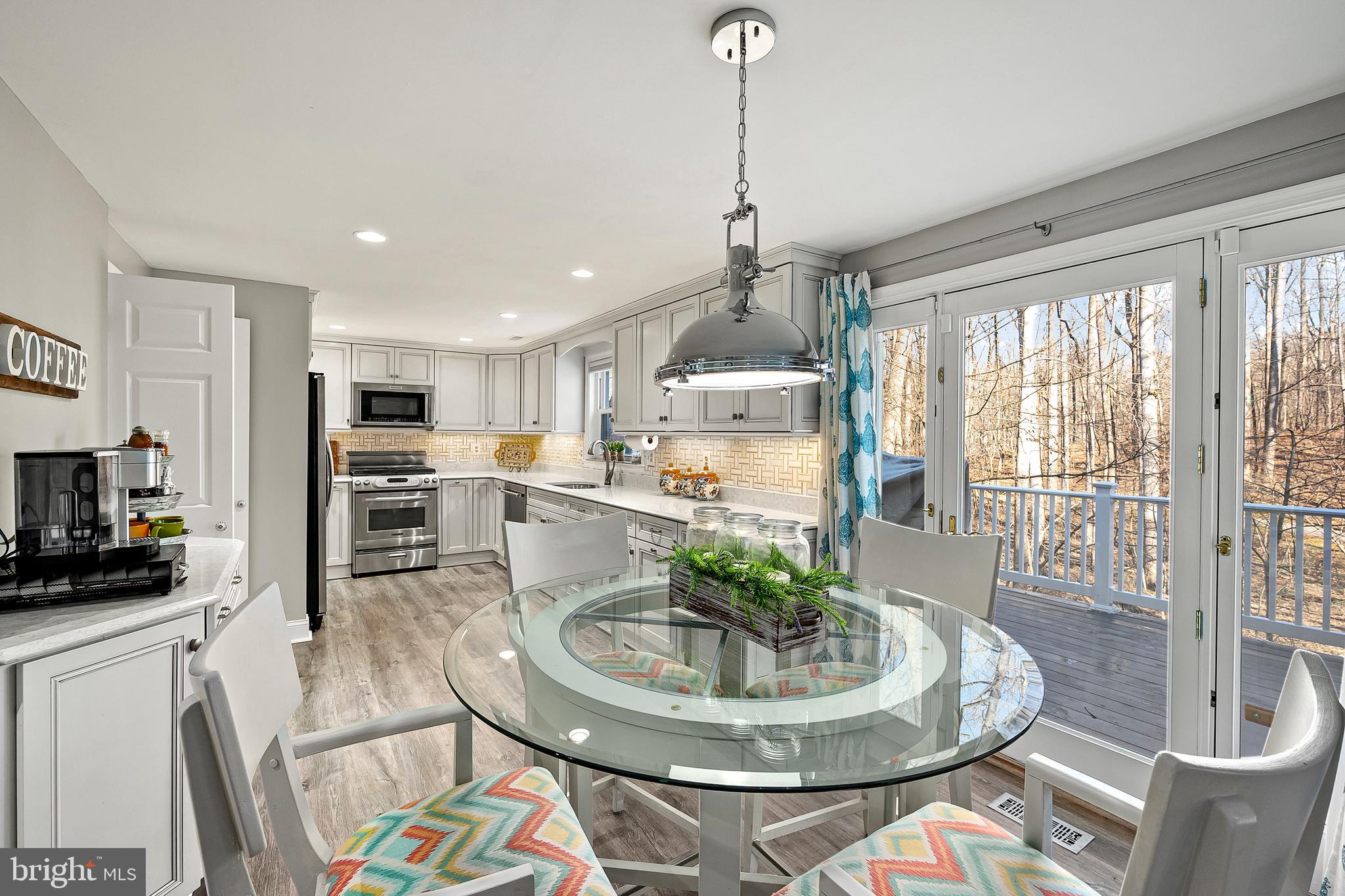 VILLAGE OF HICKORY RIDGE - Residential