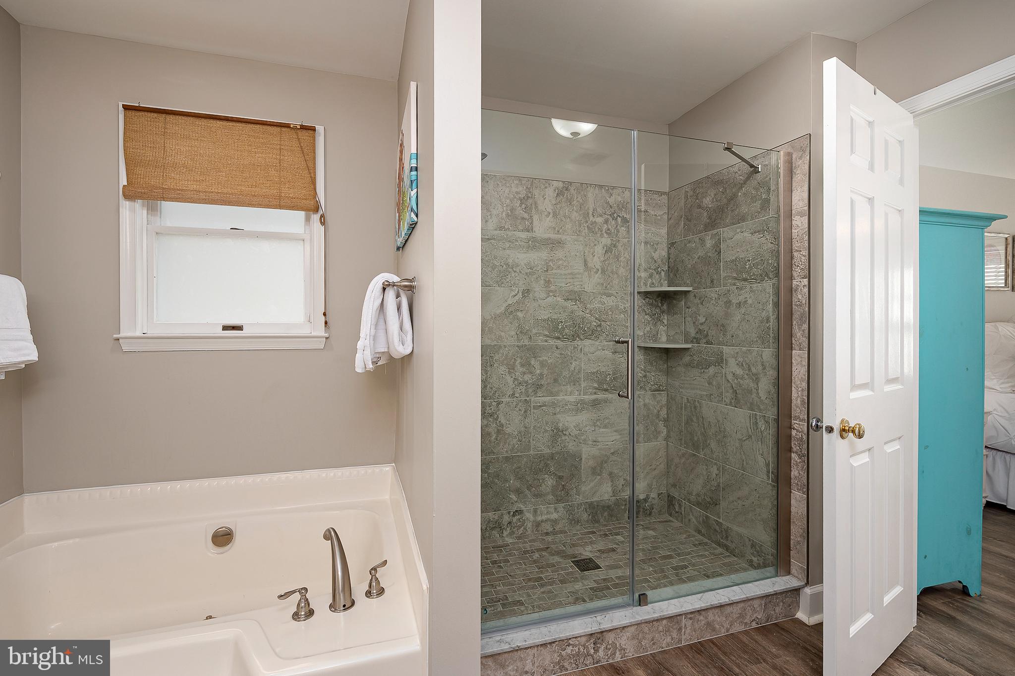 VILLAGE OF HICKORY RIDGE - Residential