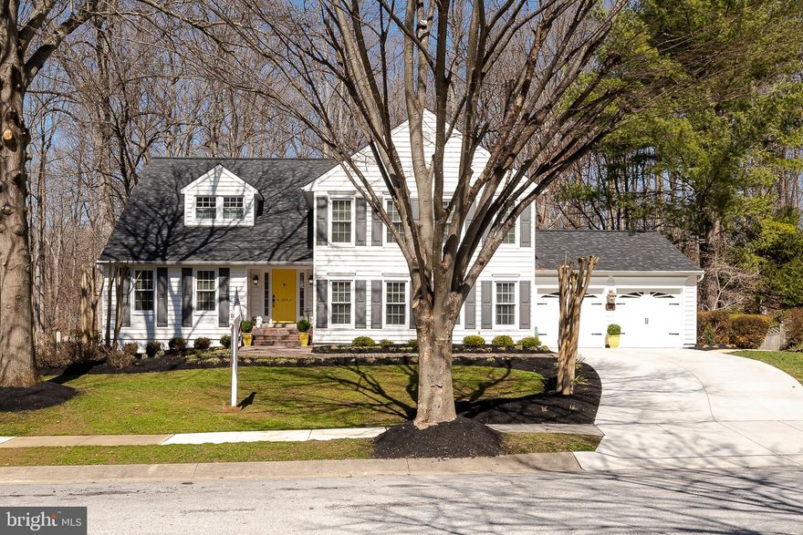 Open House Sunday! This home is a Clary's Forest Gem! Updated! Upgraded!  Looking Great! Gorgeous landscaping greets your entry into this stunning home. Large foyer opens to step down living room with electric fireplace which will convey. Plenty of light pours into the living room. Step up to large dining area and imagine yourself entertaining all your formal meals. You will love cooking those meals in the remodeled and functional kitchen with Stainless Steel appliances, top of the line cabinetry and stylish backsplash. Plenty of room to eat with the adjoining breakfast room. Enjoy your time in this spacious and comfortable family room with fireplace. The mud room leads to a spacious two car garage. You will find two additional well appointed rooms on this level that can be a den, music room or guest room. Upstairs is a real treat. The primary bedroom features a large sitting room with steps to the huge primary bedroom with two ample walk in closets. The remodeled primary bath is simply gorgeous. Stand alone soaking tub and a huge walk in shower highlight the room. A double vanity plus a single vanity complement the bathroom. Two other bedrooms feature an upgraded jack and jill bath with separate tub and huge walk in shower. The fourth bedroom utilizes a full hall bathroom.  The basement is unfinished and is ready for your input or just simply a good storage area with new sliding glass doors leading to the back yard. There is a nice deck off the kitchen that is perfect for barbequing! Steps lead to a hardscape patio with firepit. The backyard is wonderfully landscaped and backs to trees and open space. Get ready to call this one home!
Notables: Roof replaced in 2021/HVAC 2018