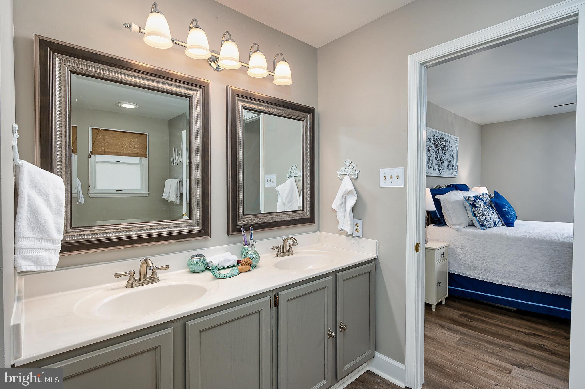 VILLAGE OF HICKORY RIDGE - Residential