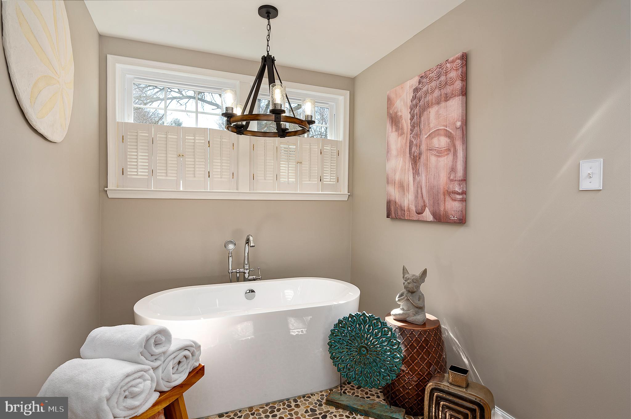 VILLAGE OF HICKORY RIDGE - Residential