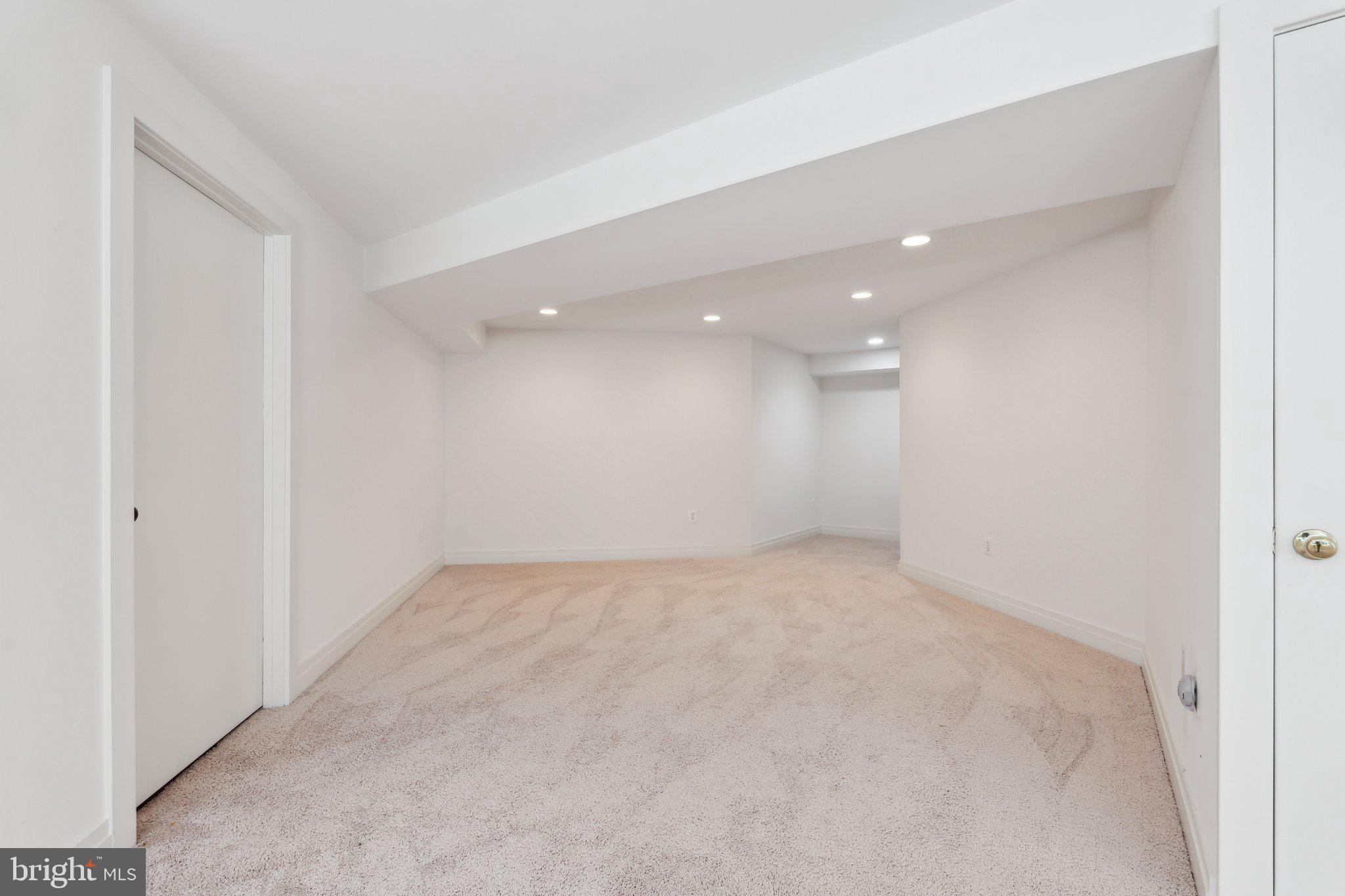 PROVIDENCE FOREST - Residential Lease