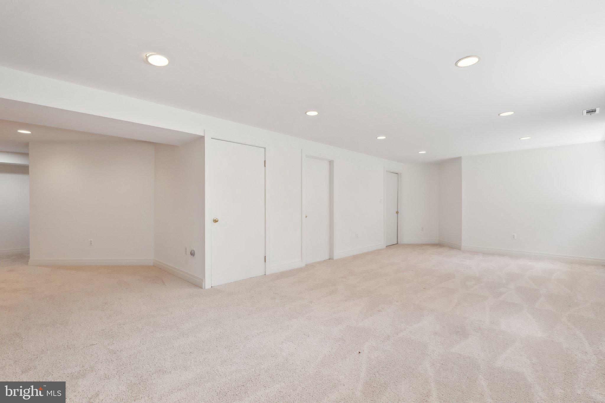 PROVIDENCE FOREST - Residential Lease