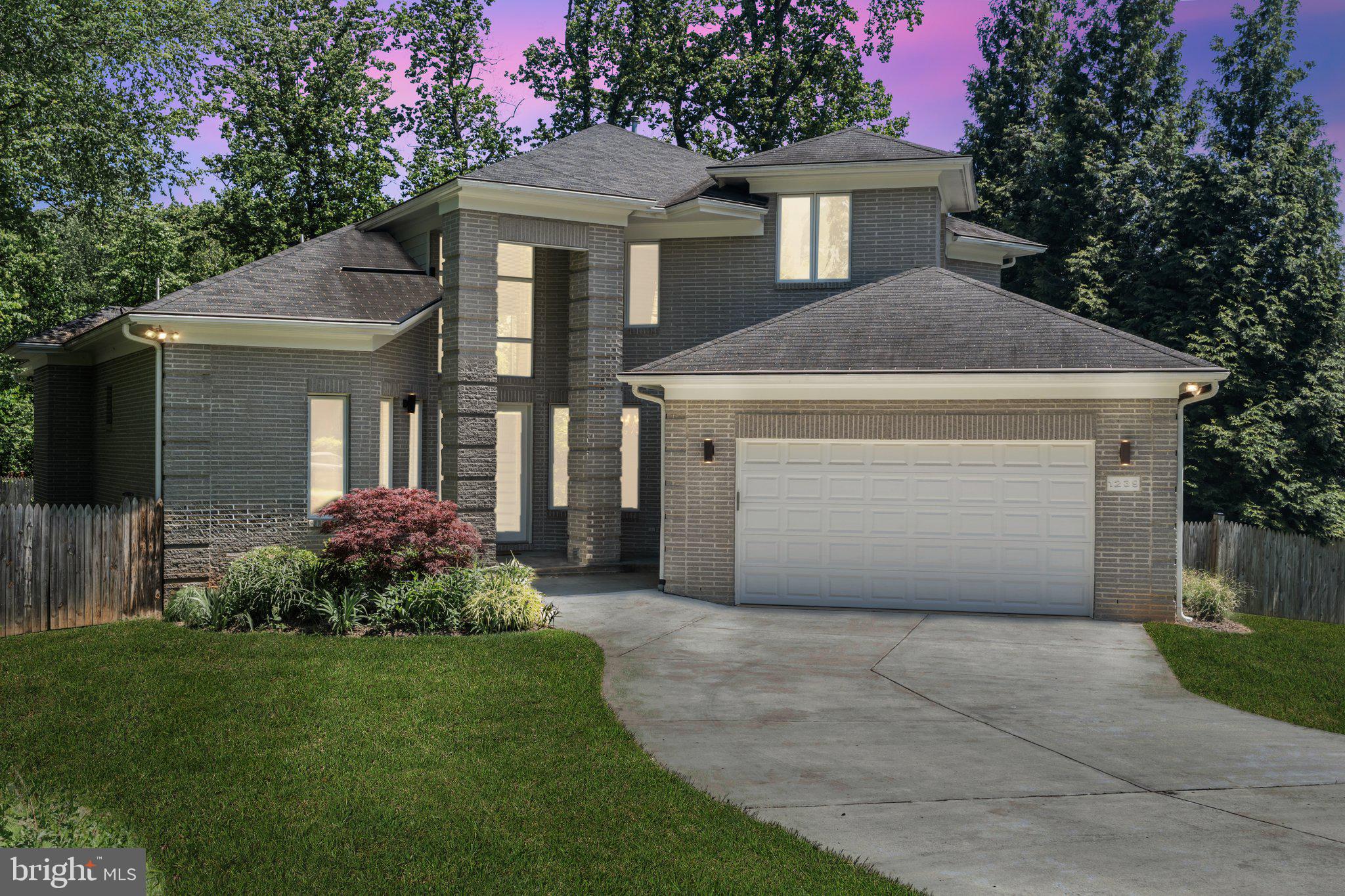 PROVIDENCE FOREST - Residential Lease