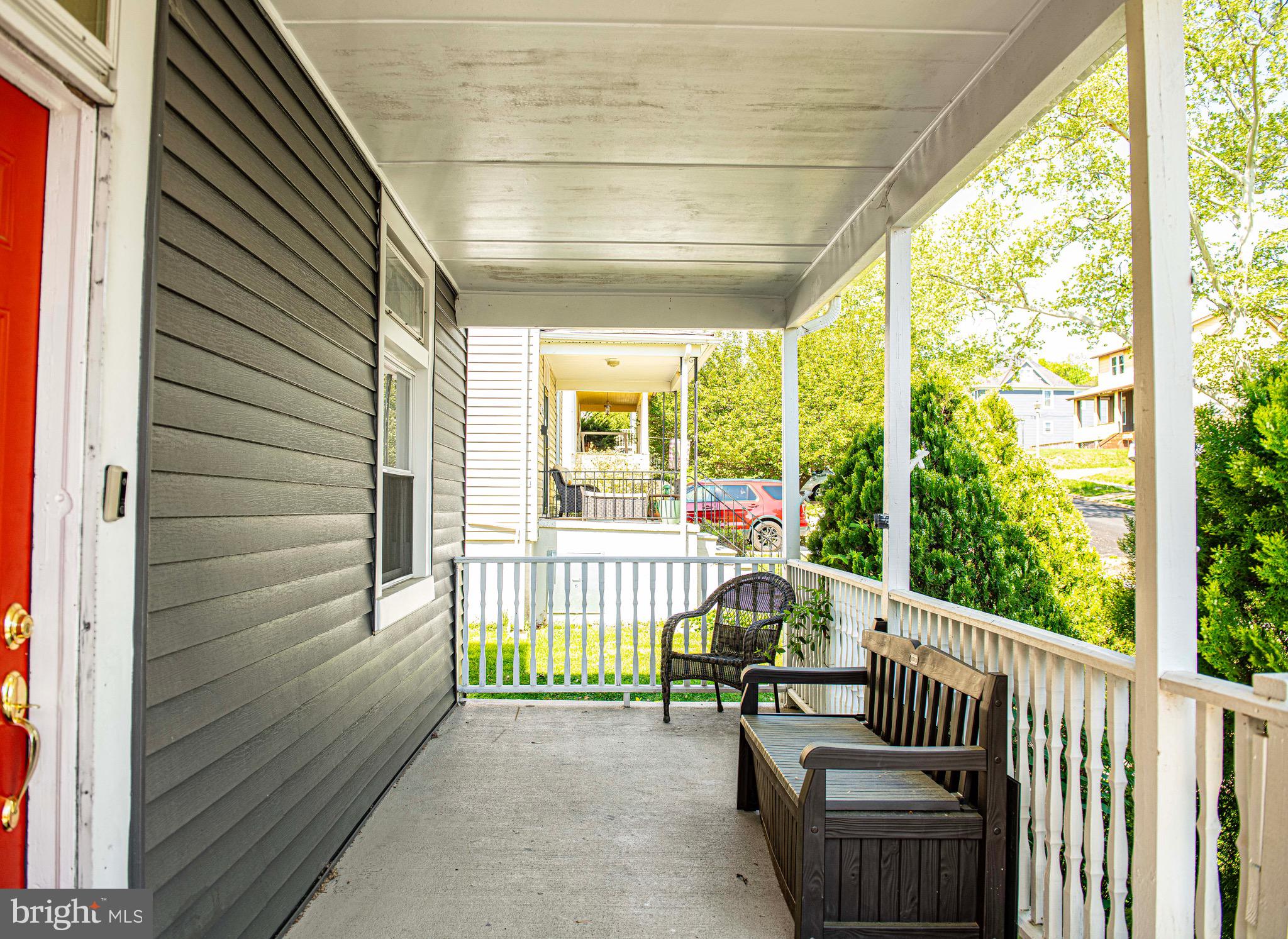 4333 GLENMORE AVENUE