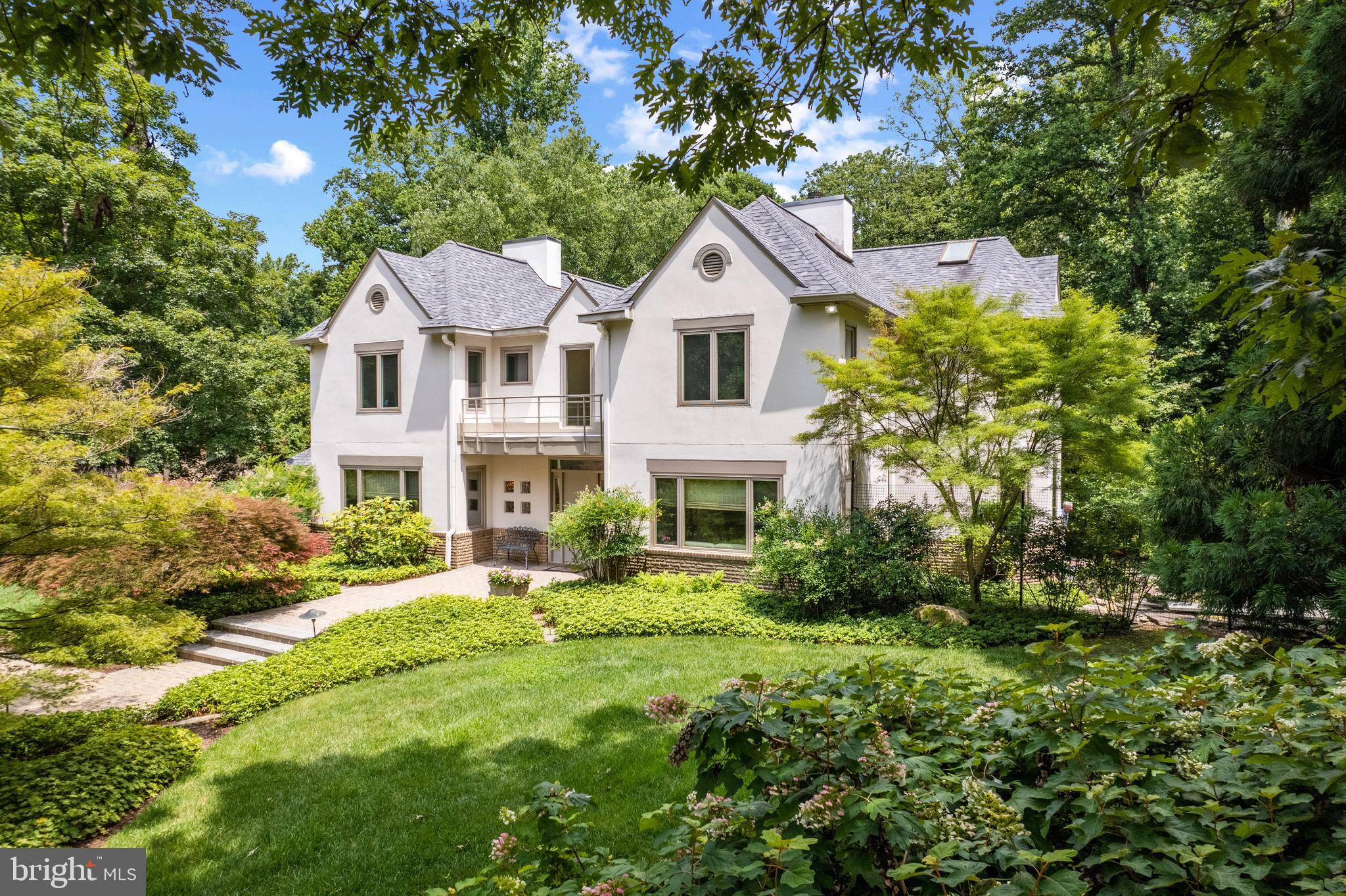 VALLEY GATE - Residential