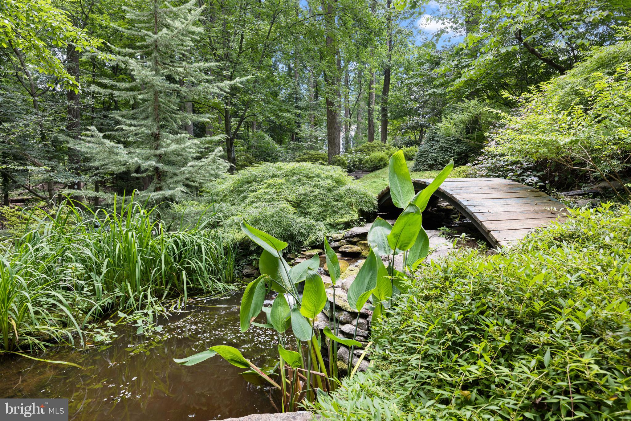 VALLEY GATE - Residential