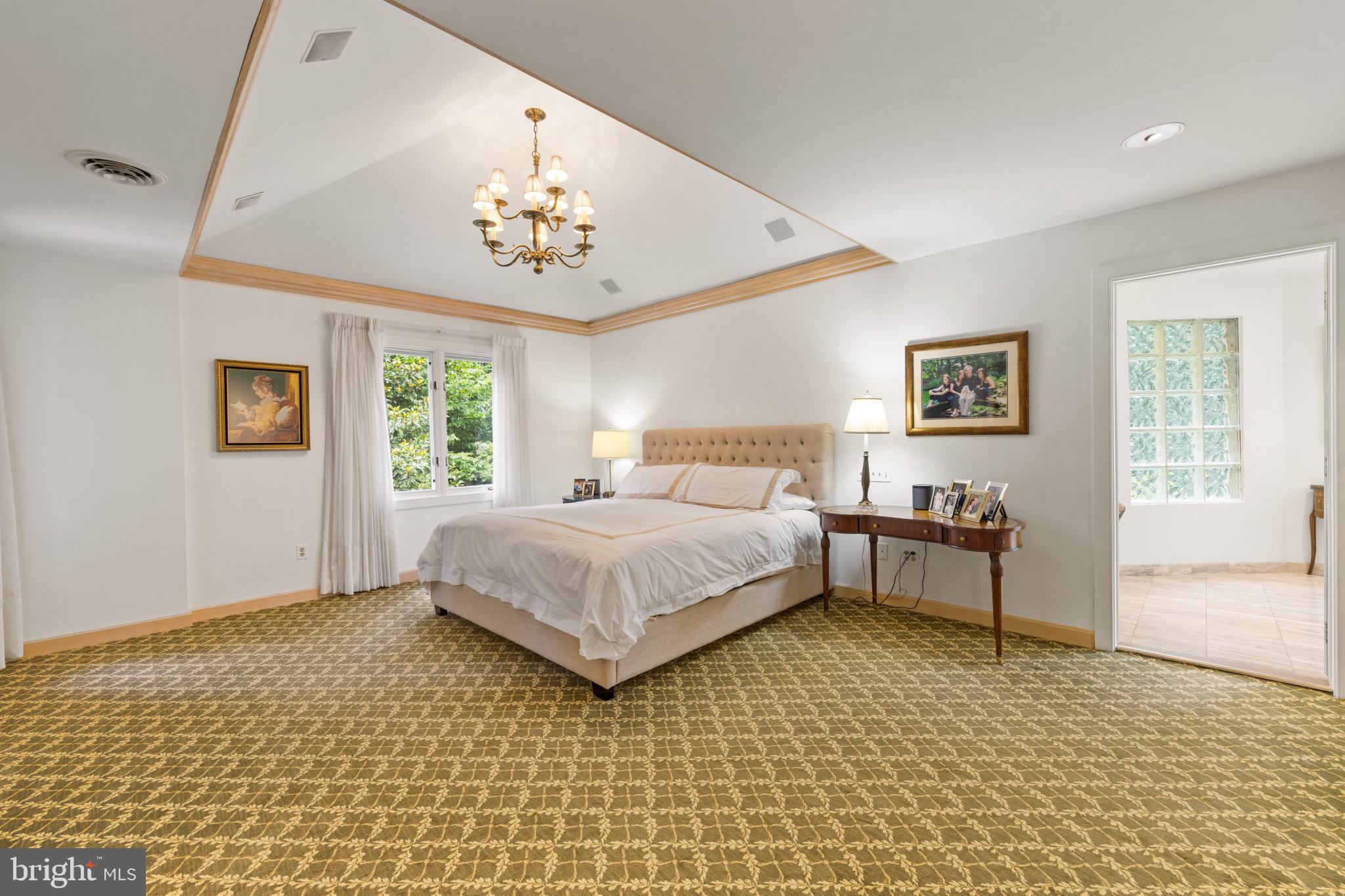 VALLEY GATE - Residential