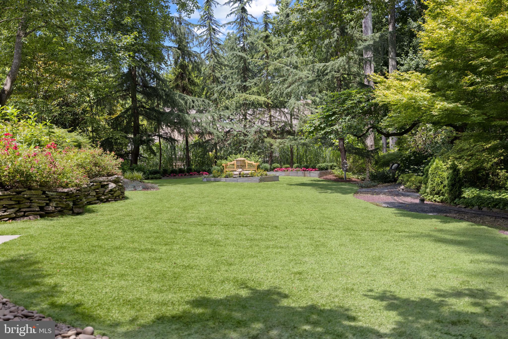 VALLEY GATE - Residential