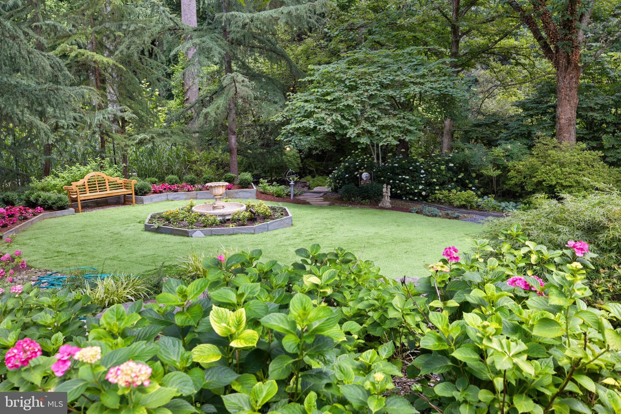 VALLEY GATE - Residential