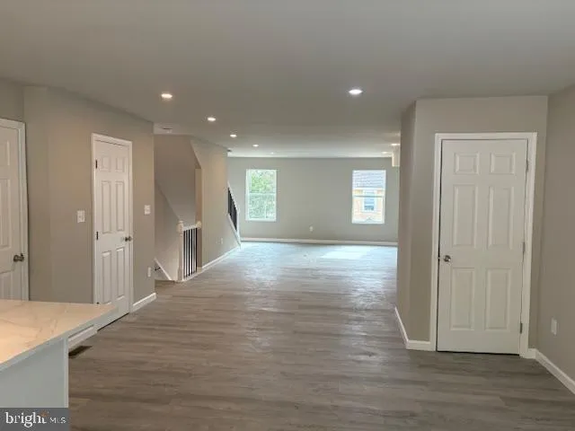 Wilmington, Delaware 19805, United States, 2 Bedrooms Bedrooms, ,3 BathroomsBathrooms,Residential,Active,235132