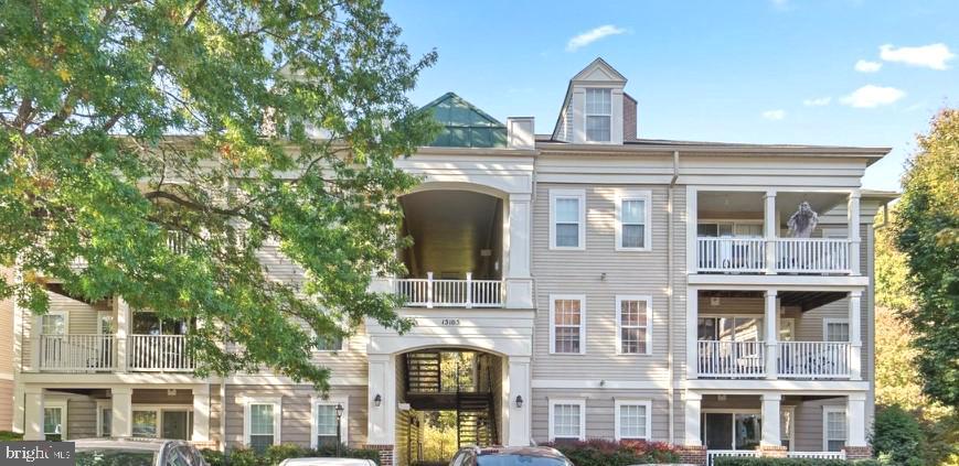 * AVAILABLE FOR JUNE 1ST MOVE-IN *
Huge updated ground level condo backs to woods w/nice patio for BBQ - 2 MBR/2BA with walk-in closets, separate dining room, open kitchen w/breakfast bar, hardwood floors, ceramic tile in kitchen/baths, washer and dryer in unit, gas cooking. Stairs to climb down to the unit from the front entrance. Well maintained. What a great location! Free parking. Not assigned. Conveniently located near parks, shopping, dining, public transportation, commuter routes dining, and MARC station. The community center has an outdoor swimming pool, tot lots, and more.