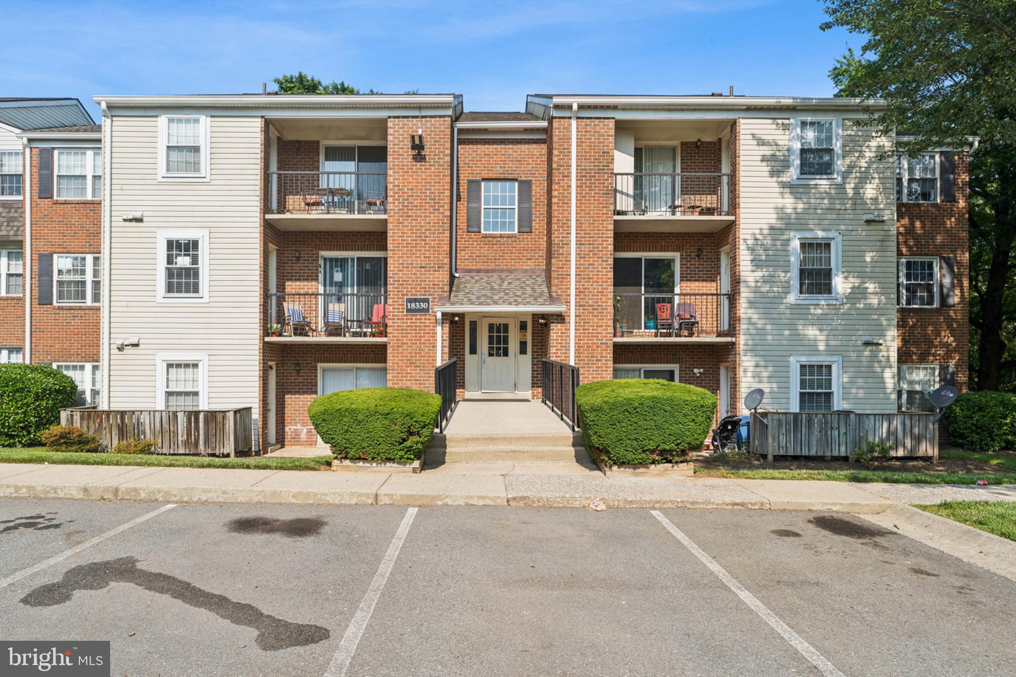 18330 STREAMSIDE DRIVE 303