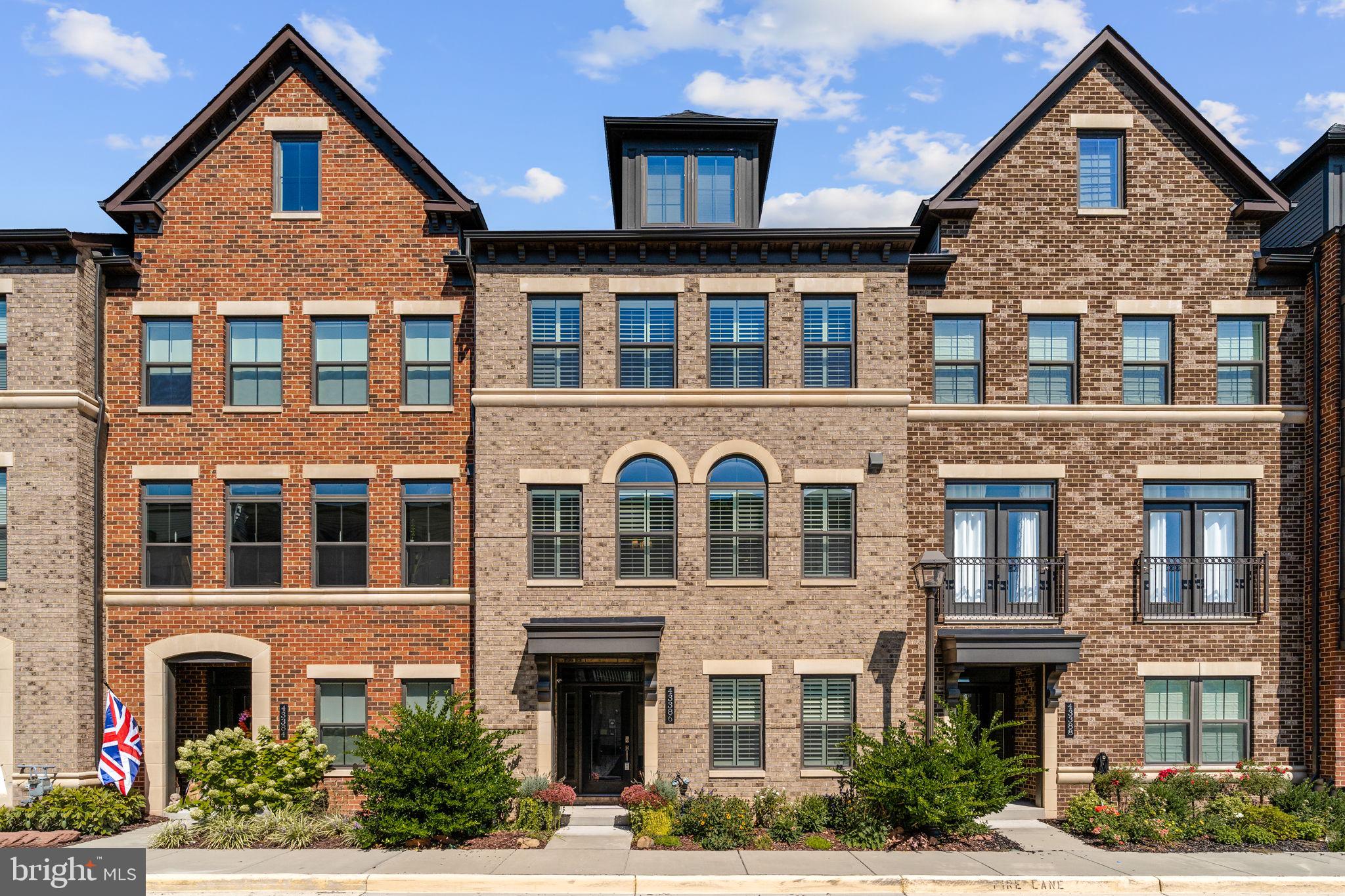 WESTMOORE AT MOOREFIELD - Residential