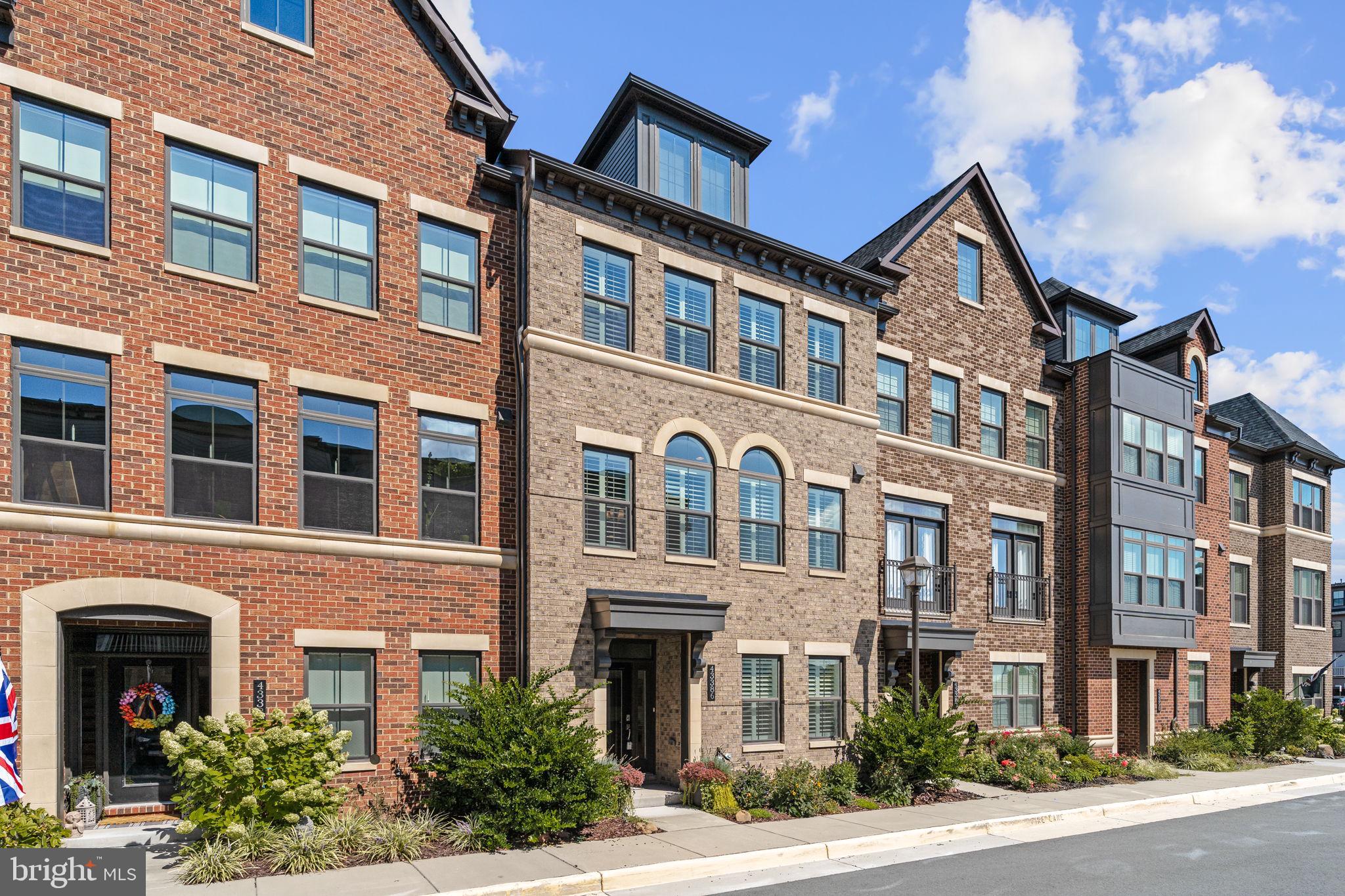 WESTMOORE AT MOOREFIELD - Residential