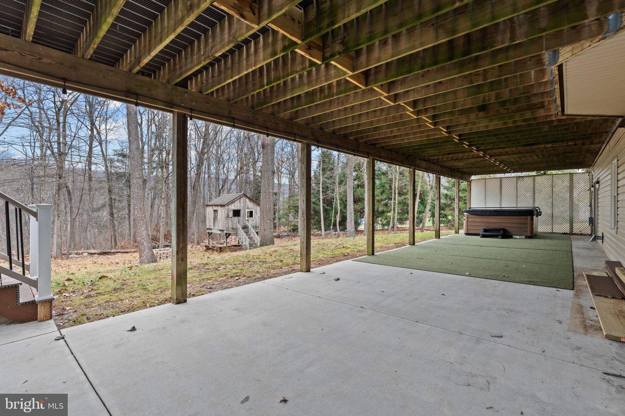 FISHING CREEK VALLEY - Residential