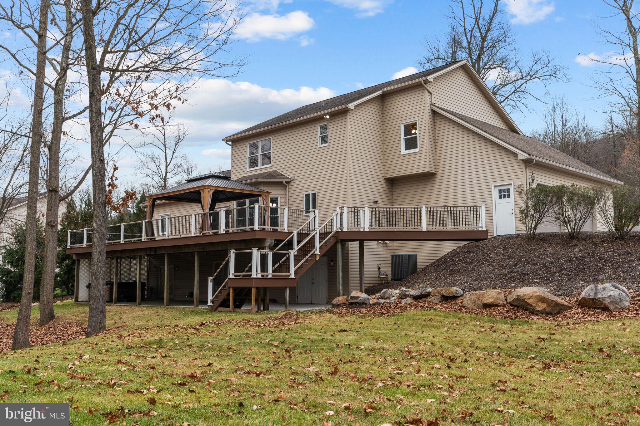 FISHING CREEK VALLEY - Residential