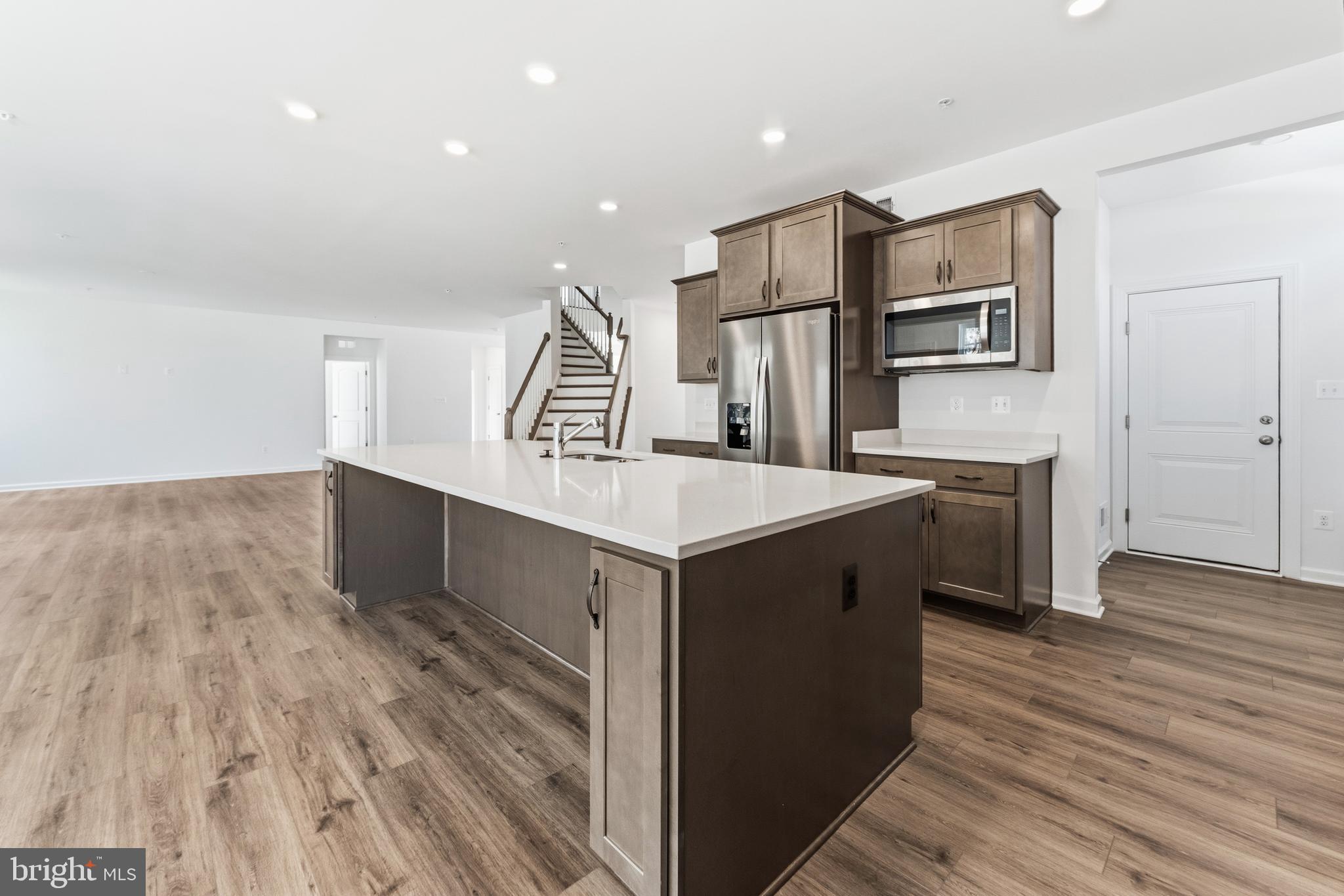 GLENN DALE ESTATES - Residential