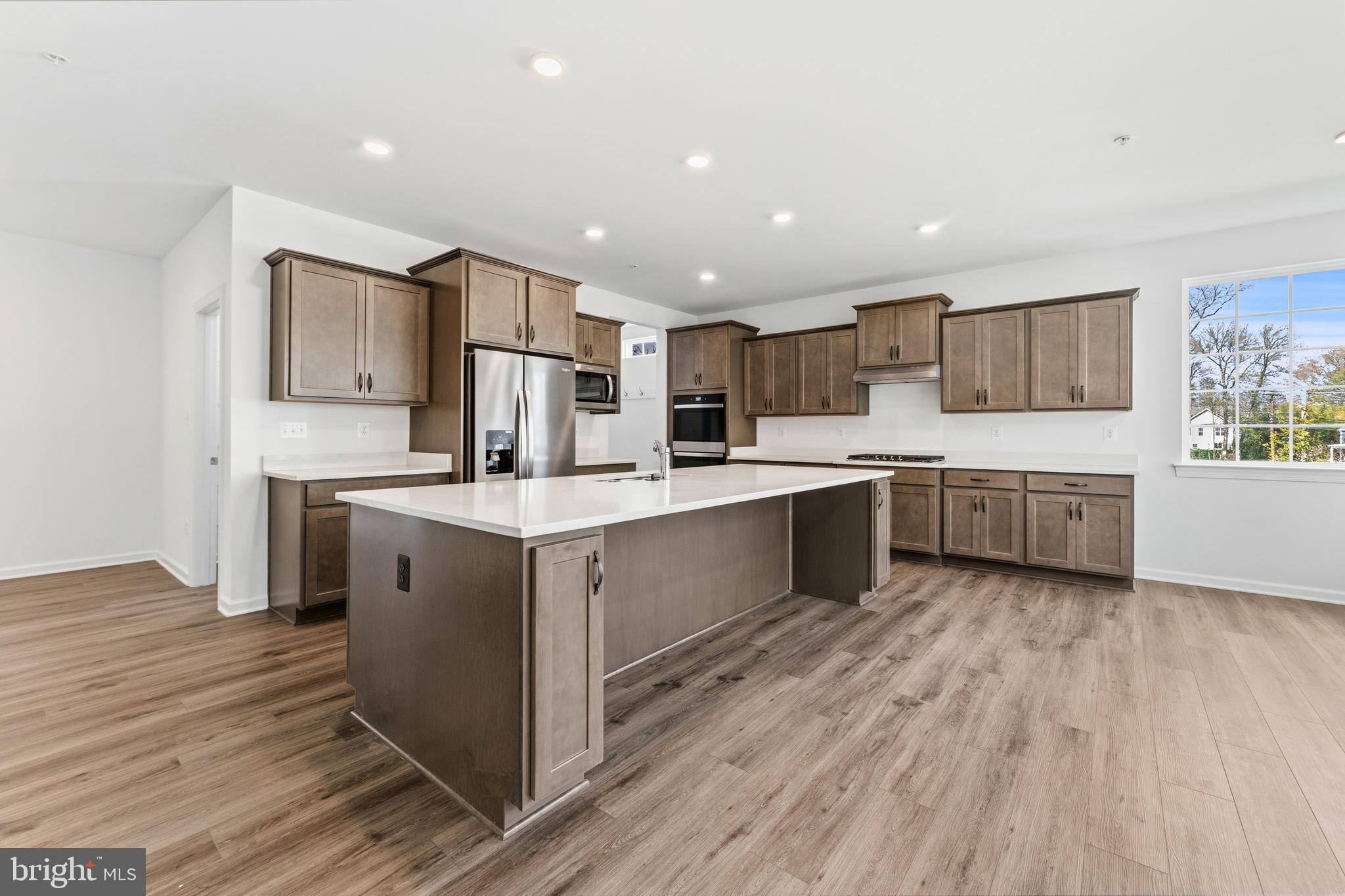 GLENN DALE ESTATES - Residential