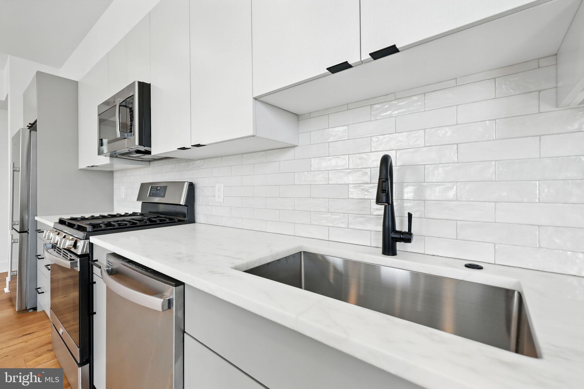 PHILADELPHIA - Residential