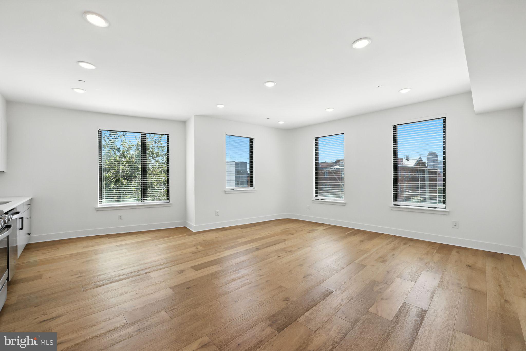 PHILADELPHIA - Residential