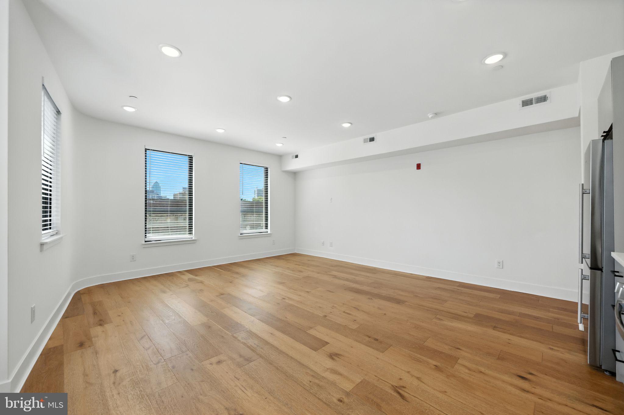 PHILADELPHIA - Residential