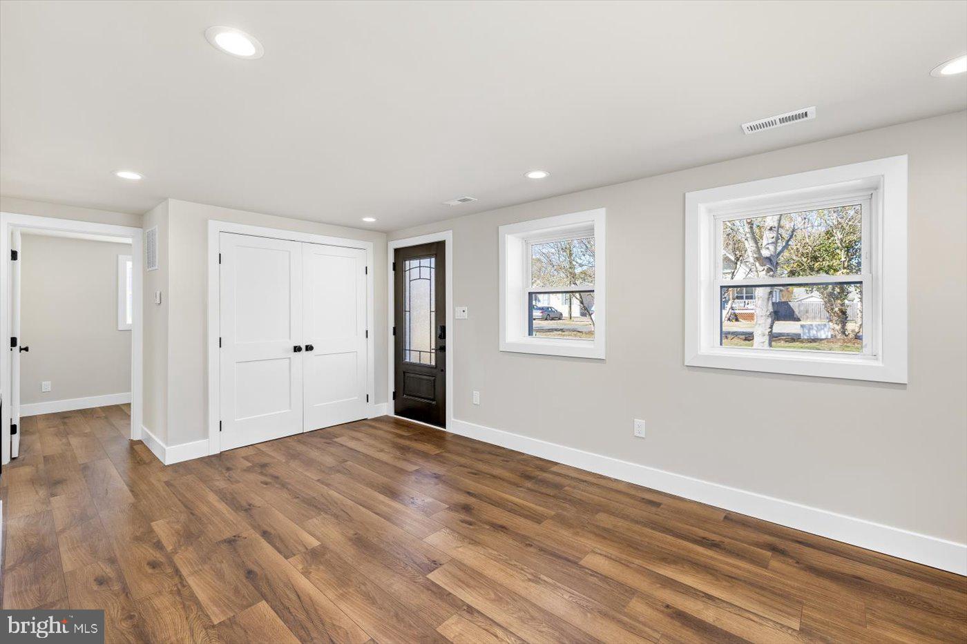 WESTMORELAND SHORES - Residential