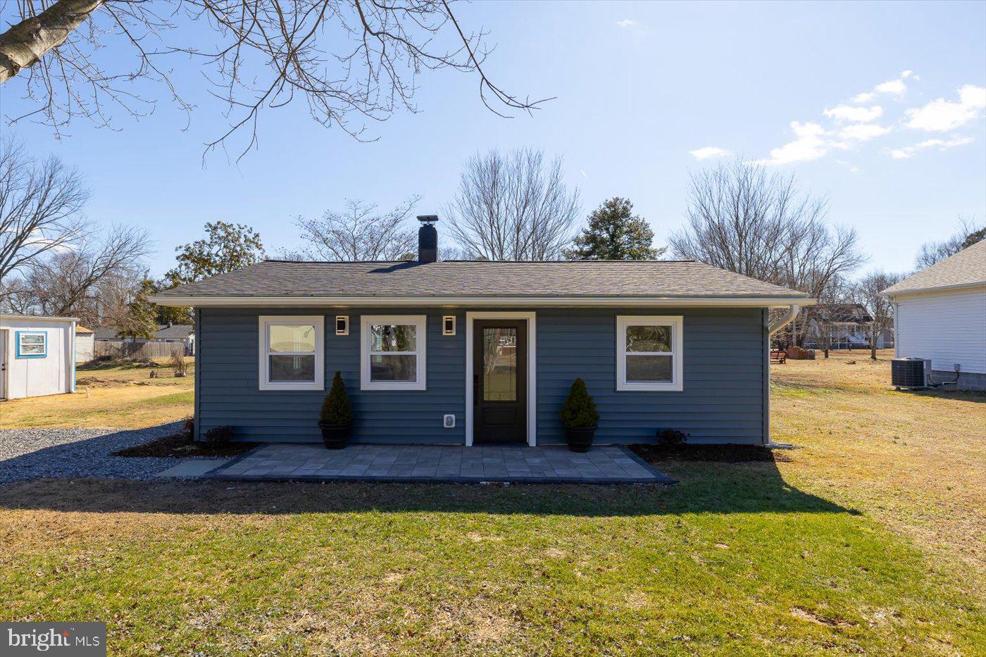 WESTMORELAND SHORES - Residential