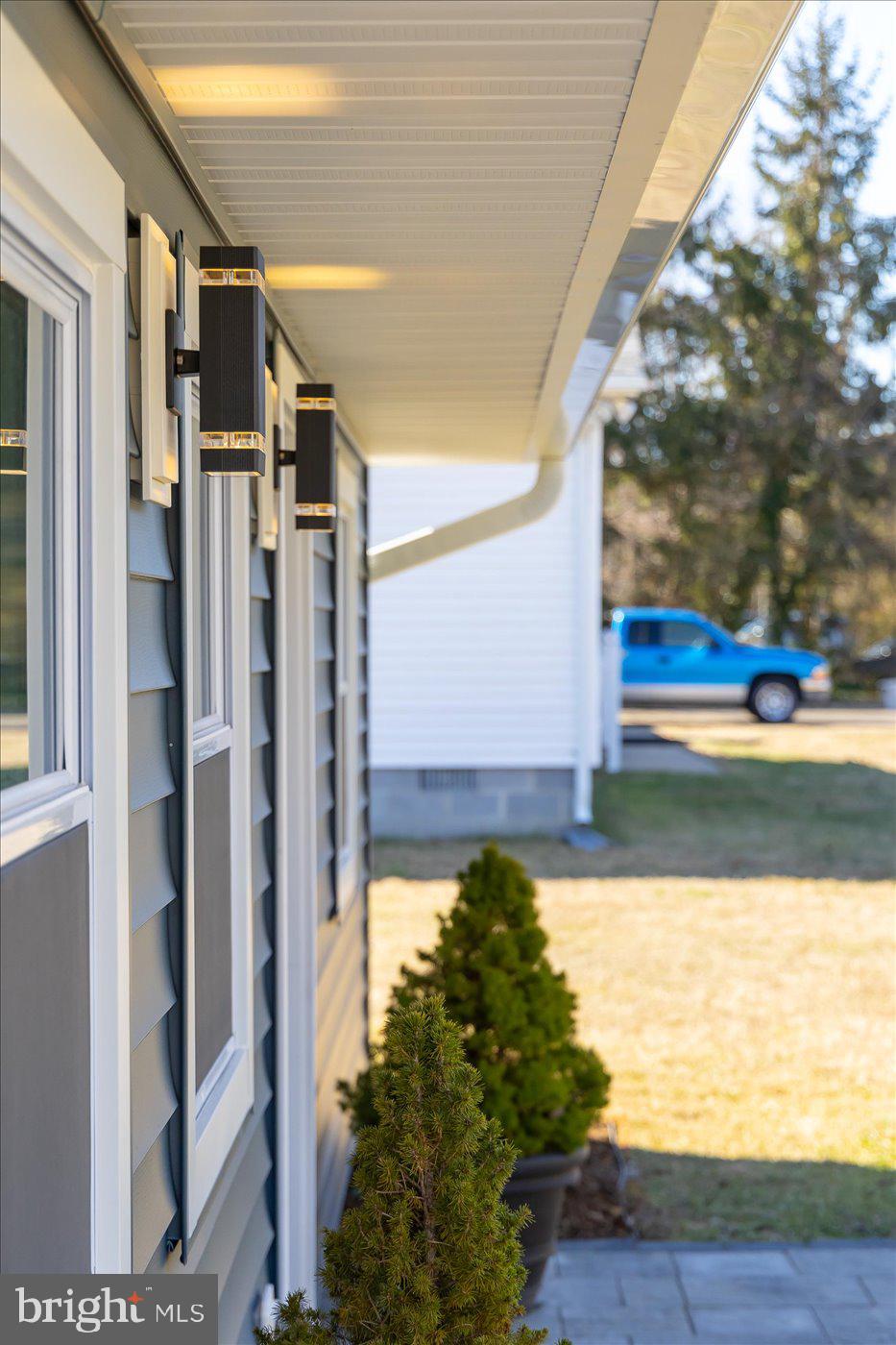 WESTMORELAND SHORES - Residential