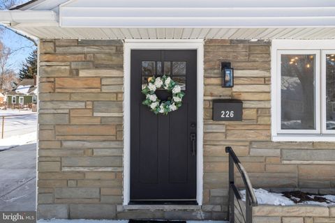 226 ADAMS AVENUE BARRINGTON NJ 08007