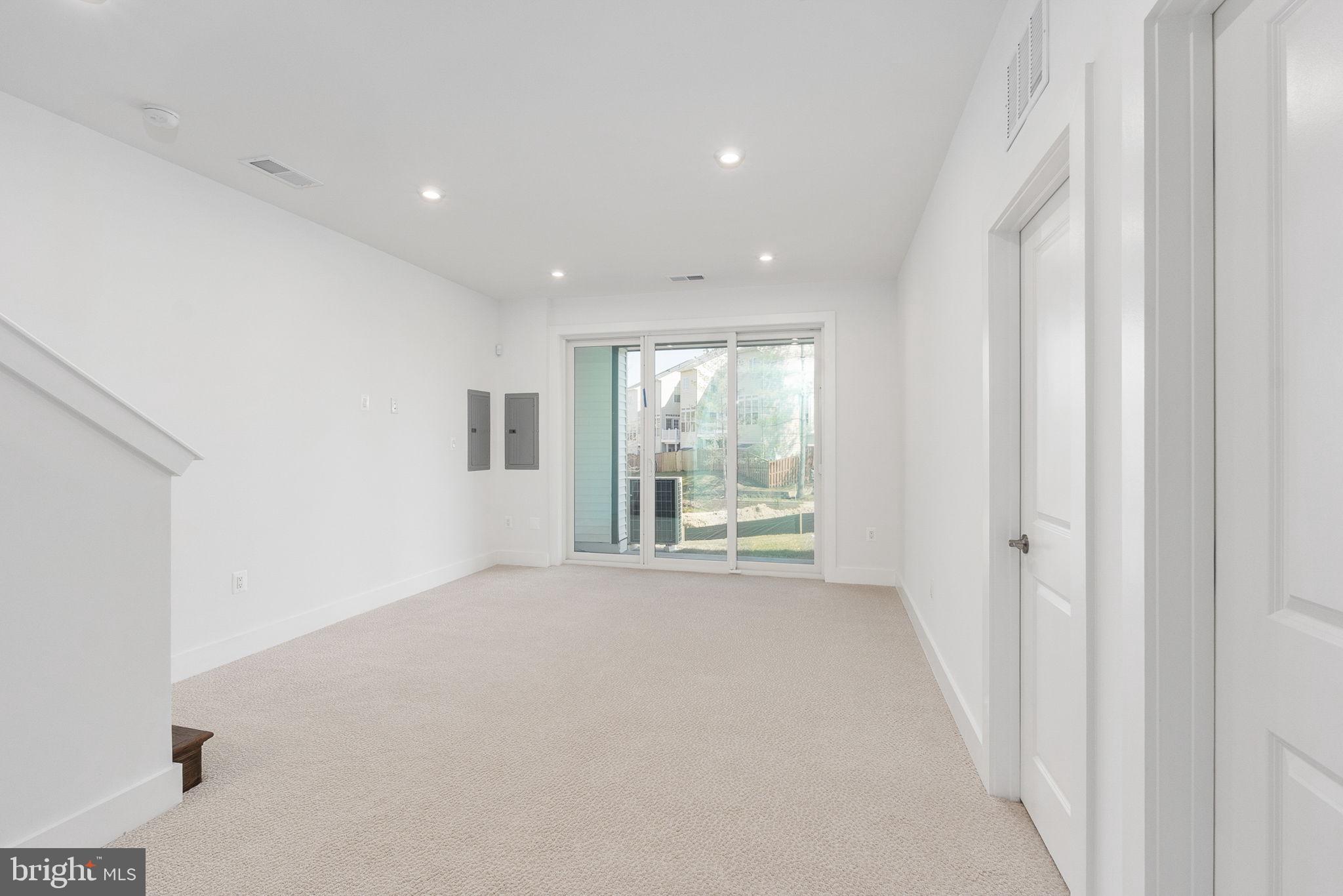 LORTON VALLEY - Residential