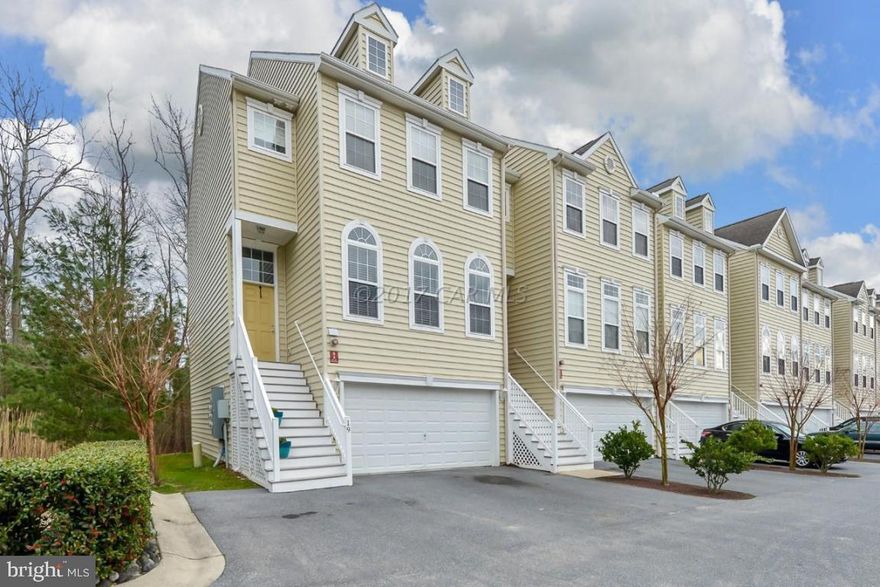 Amazingly remodeled 3 bedroom 3 1/2 bath townhouse without the city taxes, and close to everything.  Check out the designer paint colors as well as 42'' cabinets, upgraded granite countertops raised glass back splash and stainless steel appliances.  First floor living space includes its own full bathroom.  Two Master Bedrooms on the top floor with plenty of room to grow.  This end  unit is unique with its two story deck so you can enjoy the outside from both the first and second floors.  The owner has put more than $40k in upgrades in the last two-three years.  Including new flooring thought and  a new tile master shower.