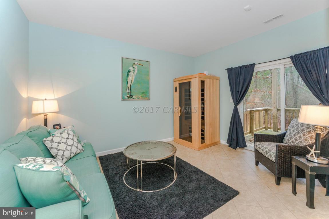 WEST HARBOR VILLAGE - Residential