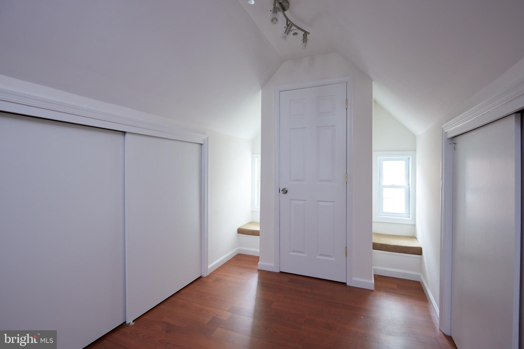 CHEVY CHASE - Residential Lease