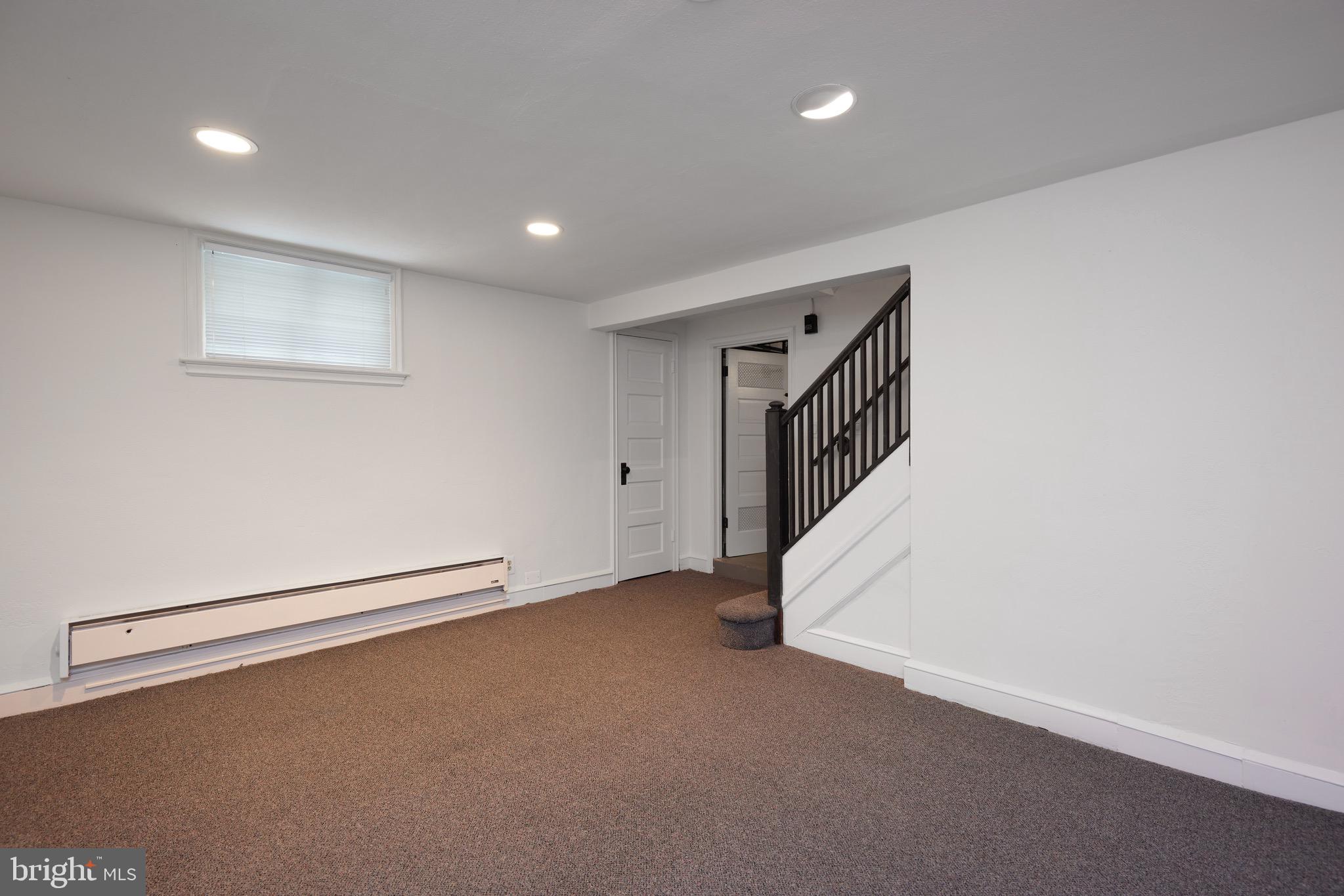 CHEVY CHASE - Residential Lease