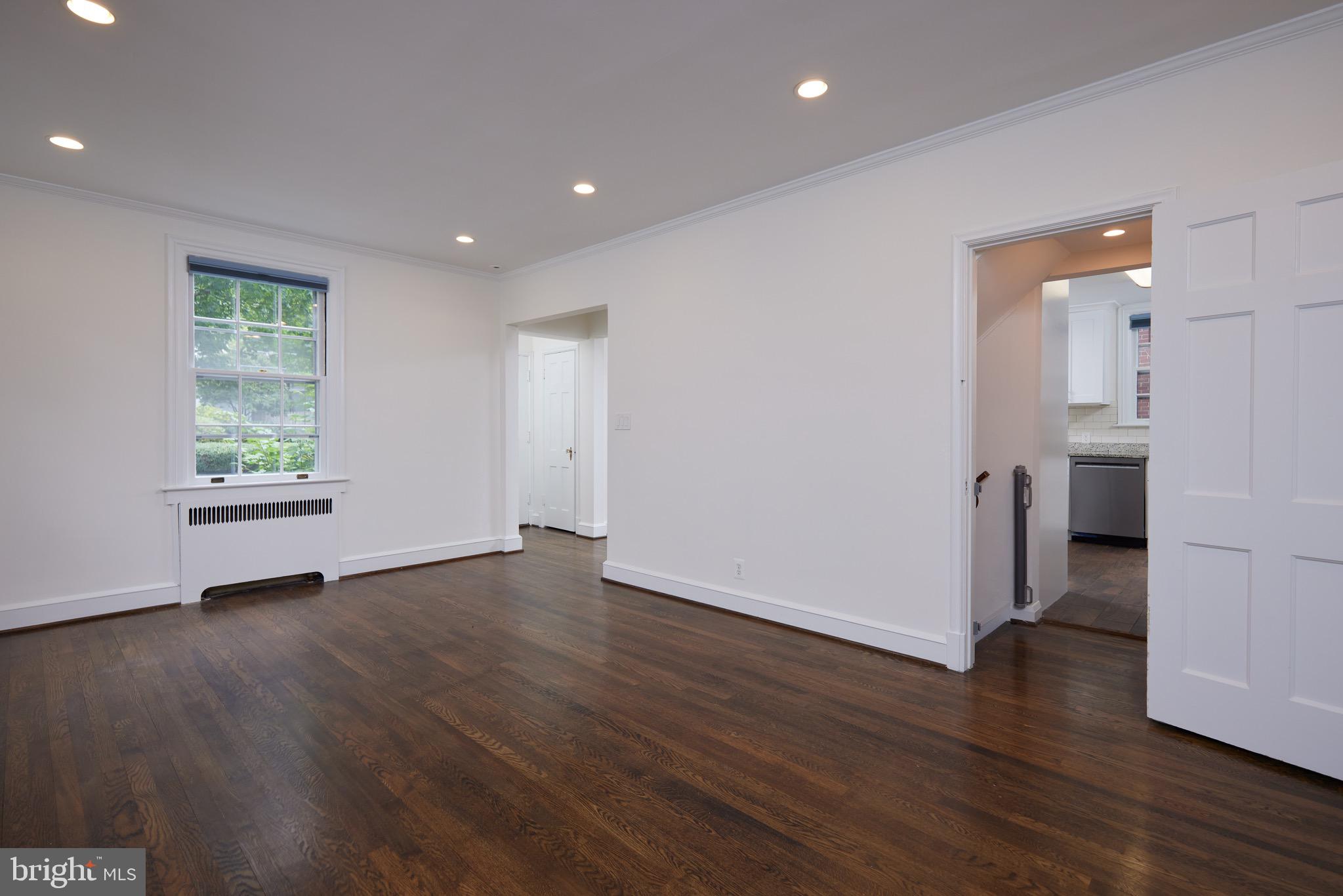 CHEVY CHASE - Residential Lease