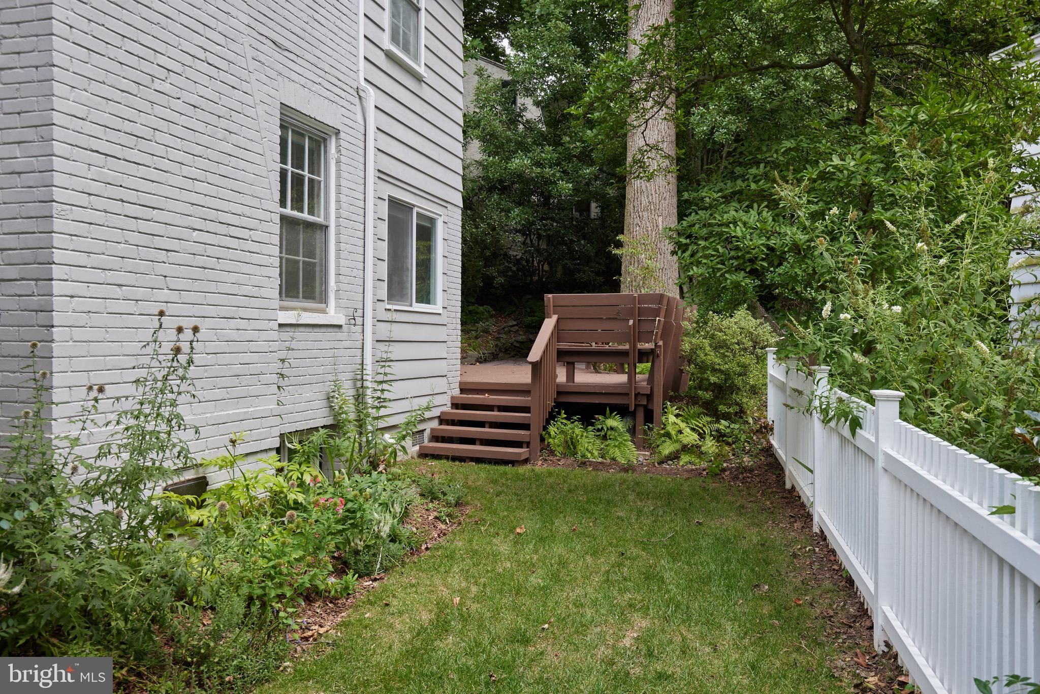 CHEVY CHASE - Residential Lease