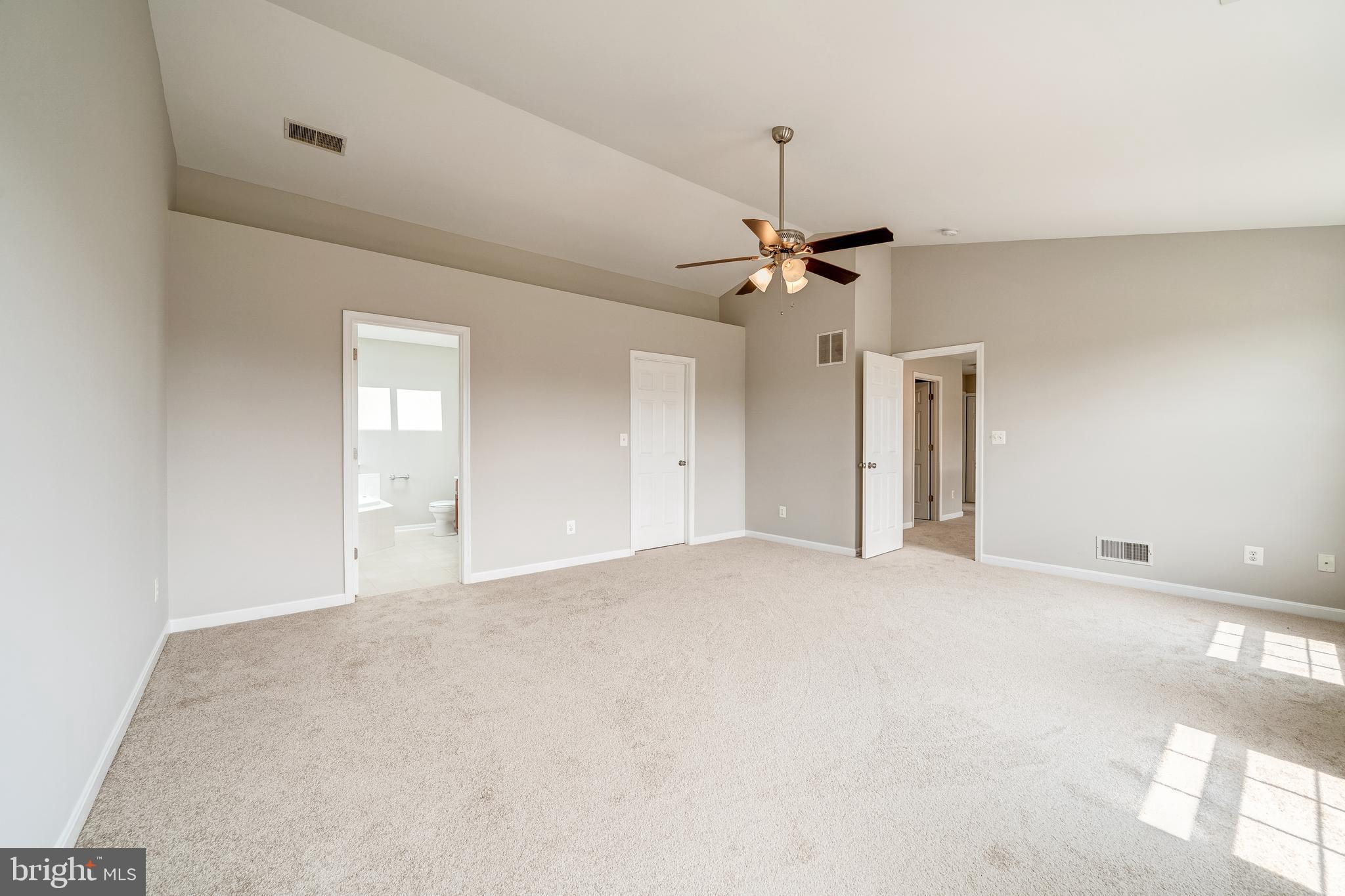 MONTEROSA - Residential