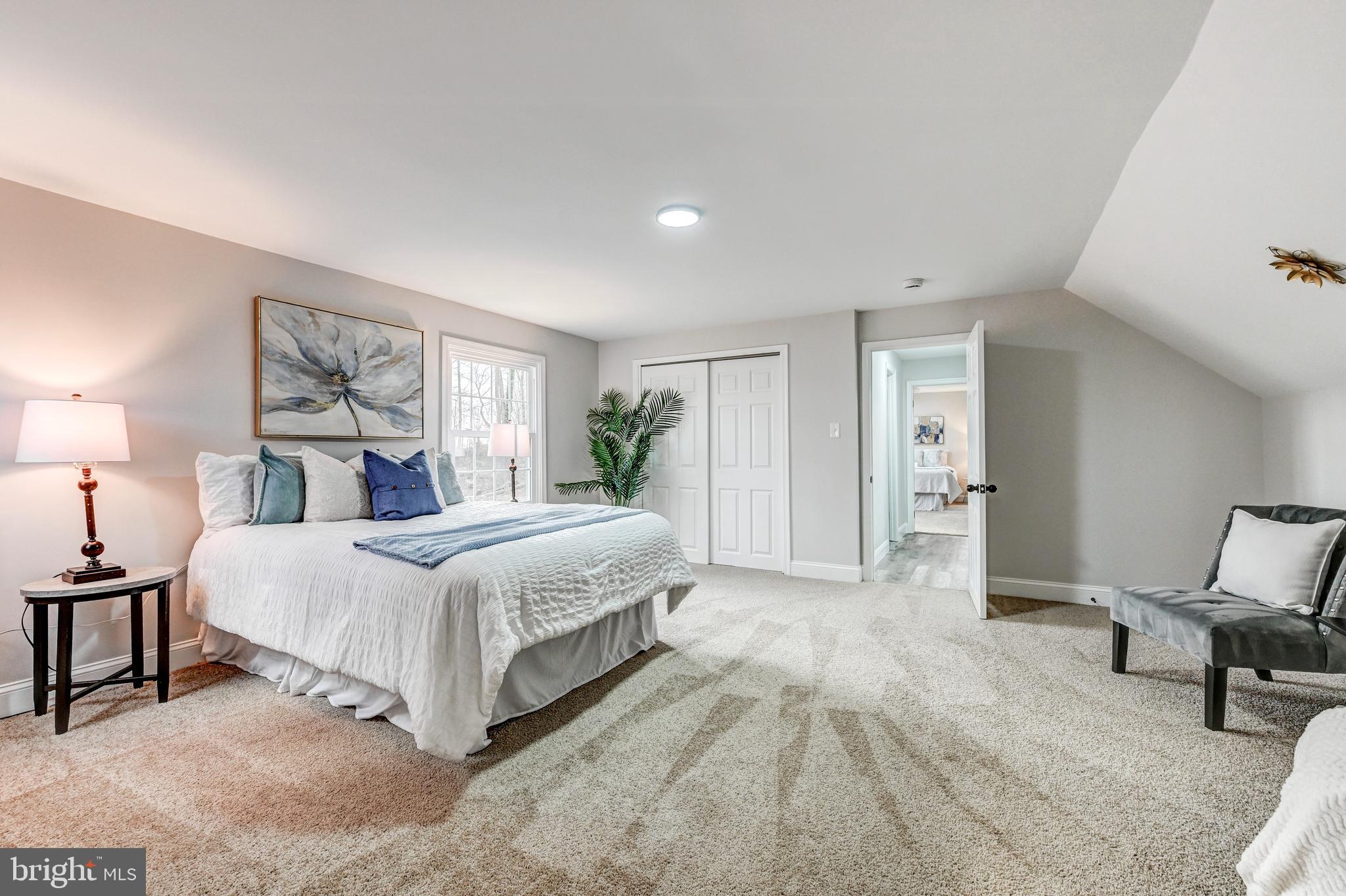 MONTICELLO - Residential