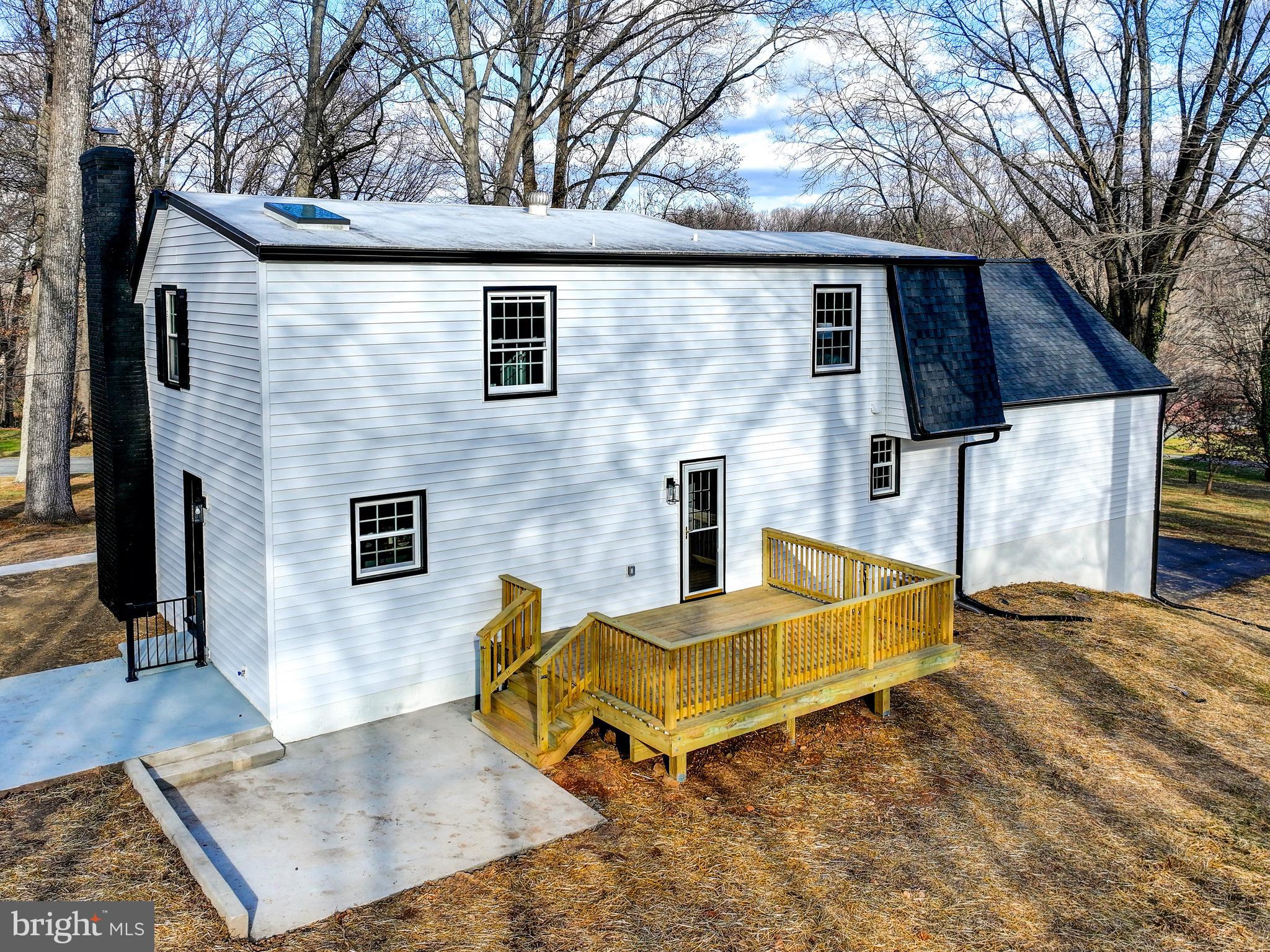 MONTICELLO - Residential