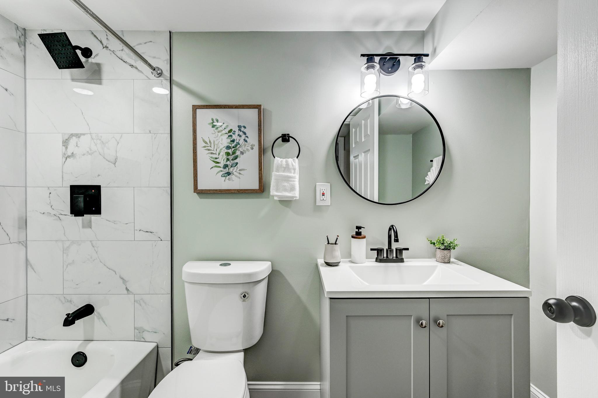 MONTICELLO - Residential