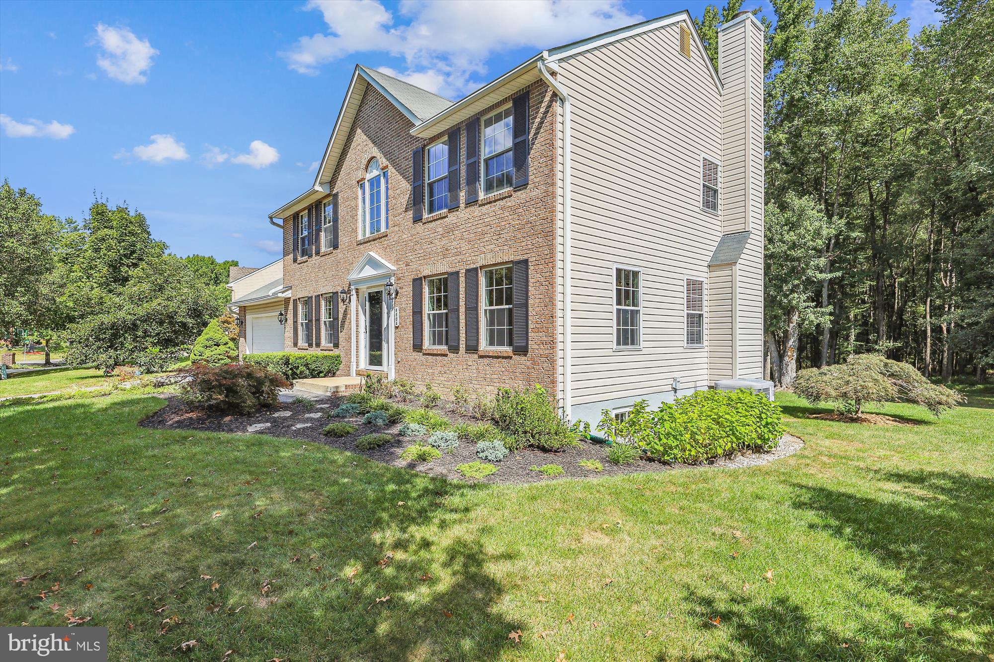 SHERWOOD FOREST - Residential