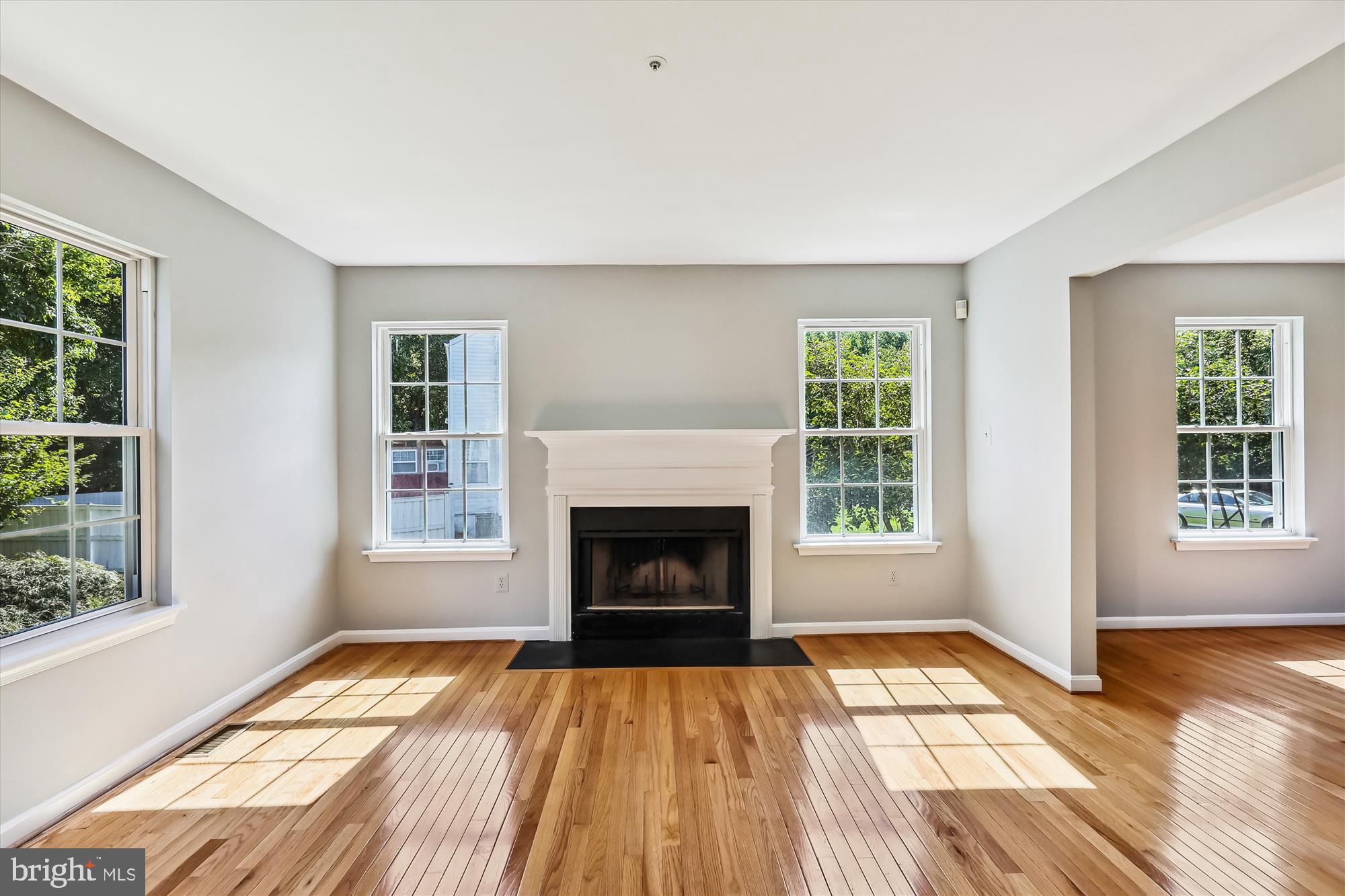 SHERWOOD FOREST - Residential