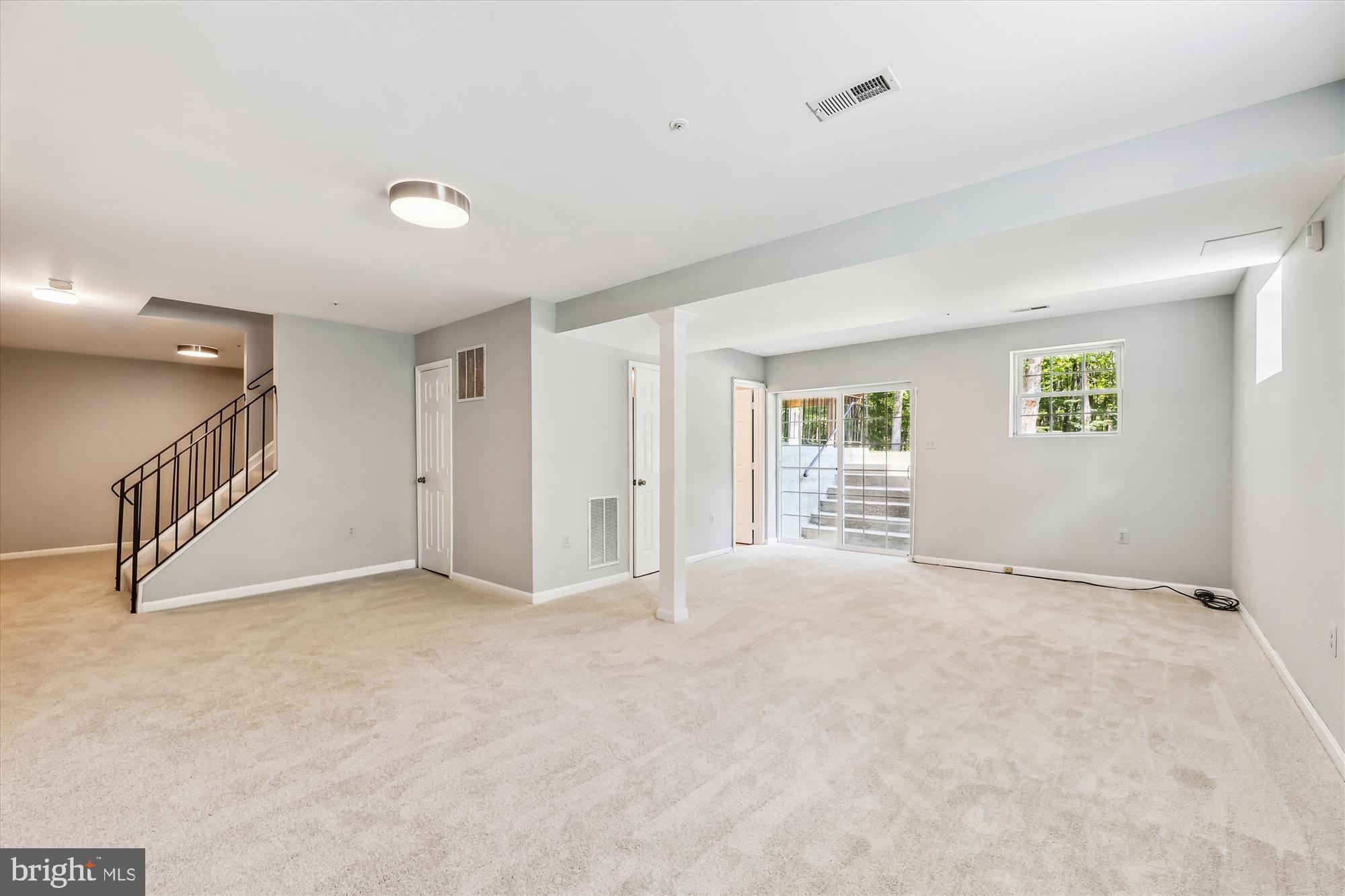 SHERWOOD FOREST - Residential