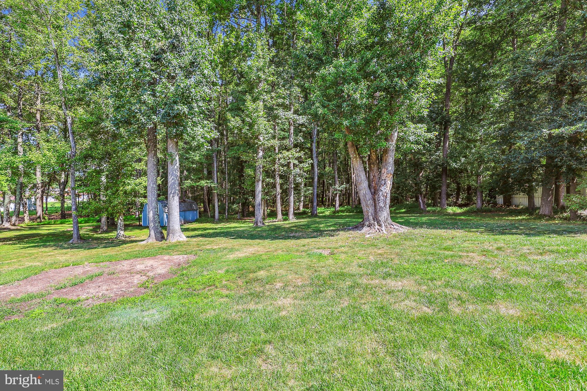 SHERWOOD FOREST - Residential