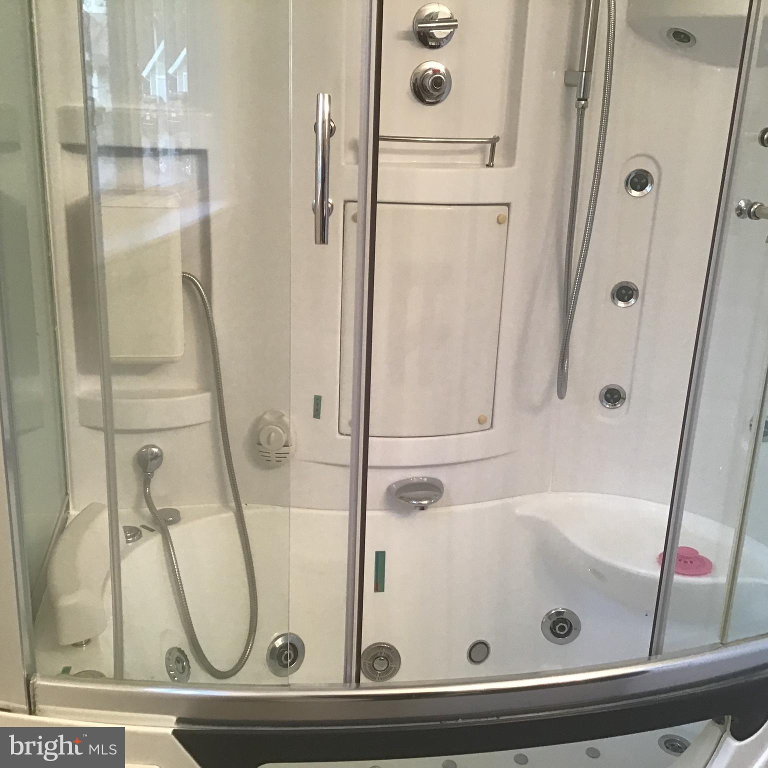 CHANCELLOR FARMS - Residential Lease