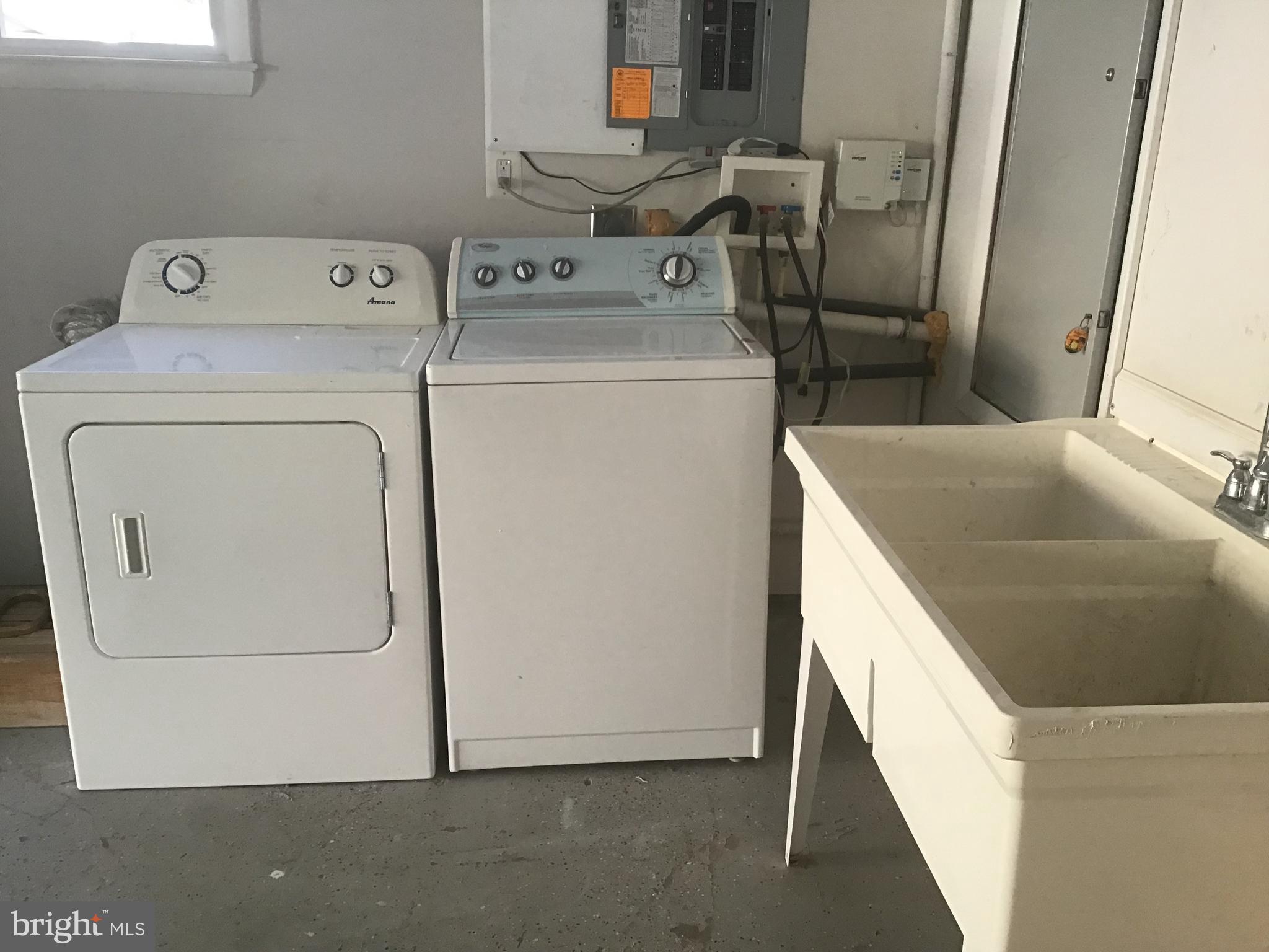 CHANCELLOR FARMS - Residential Lease