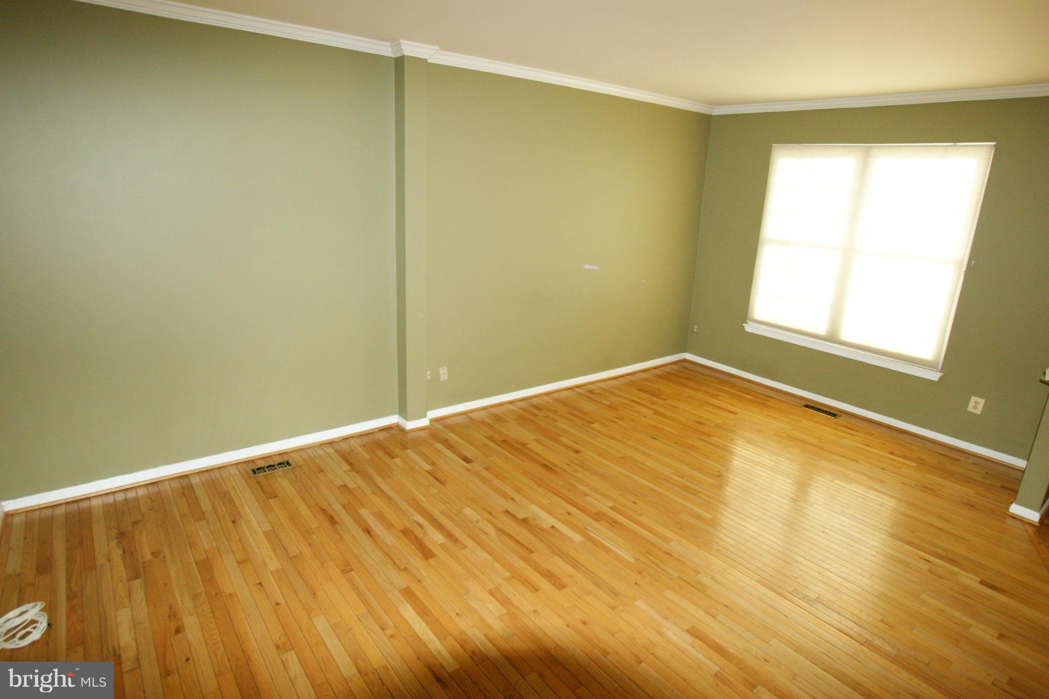 POTOMAC LAKES - Residential