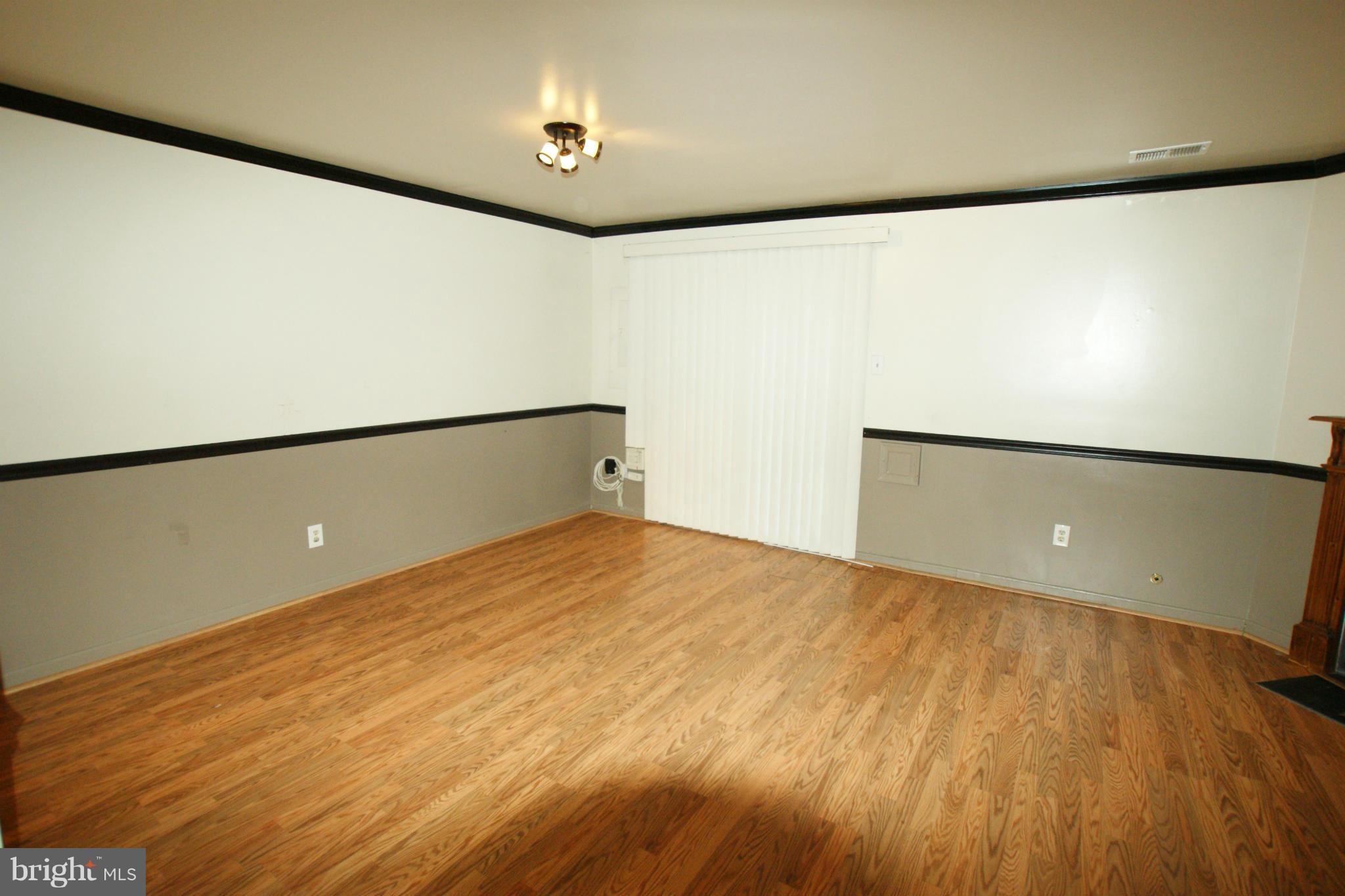 POTOMAC LAKES - Residential